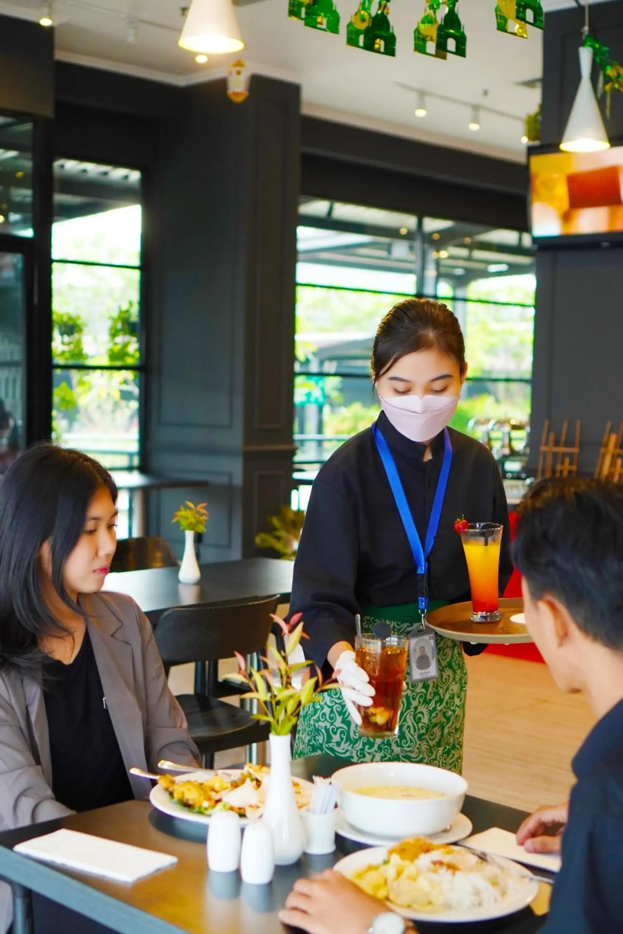 Restaurant/places to eat in Swiss-Belinn Cawang Restaurant/places to eat in Swiss-Belinn Cawang