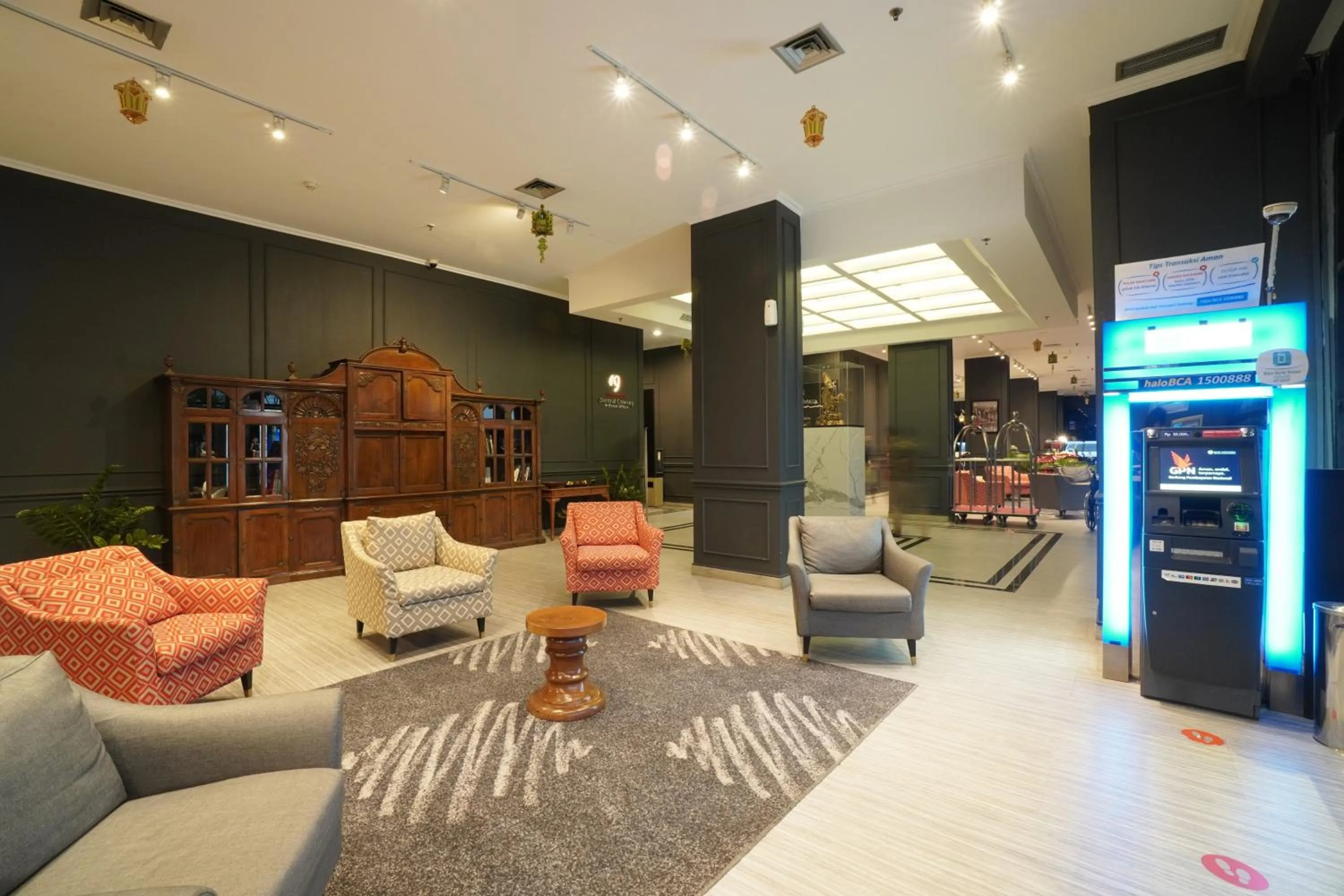 Lobby or reception in Swiss-Belinn Cawang