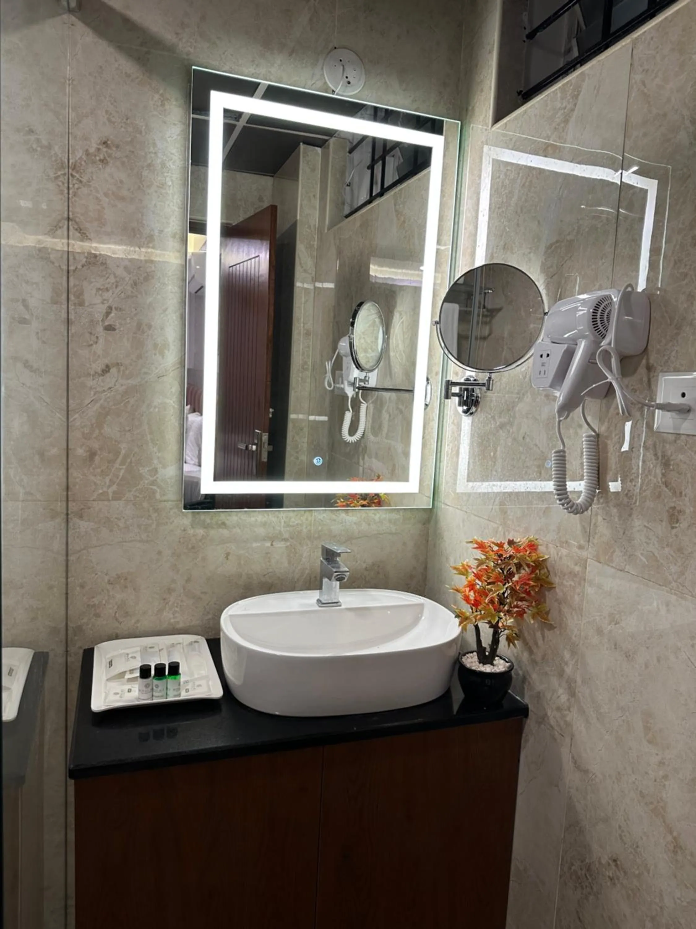 heating in ROYAL ACE LUXUR