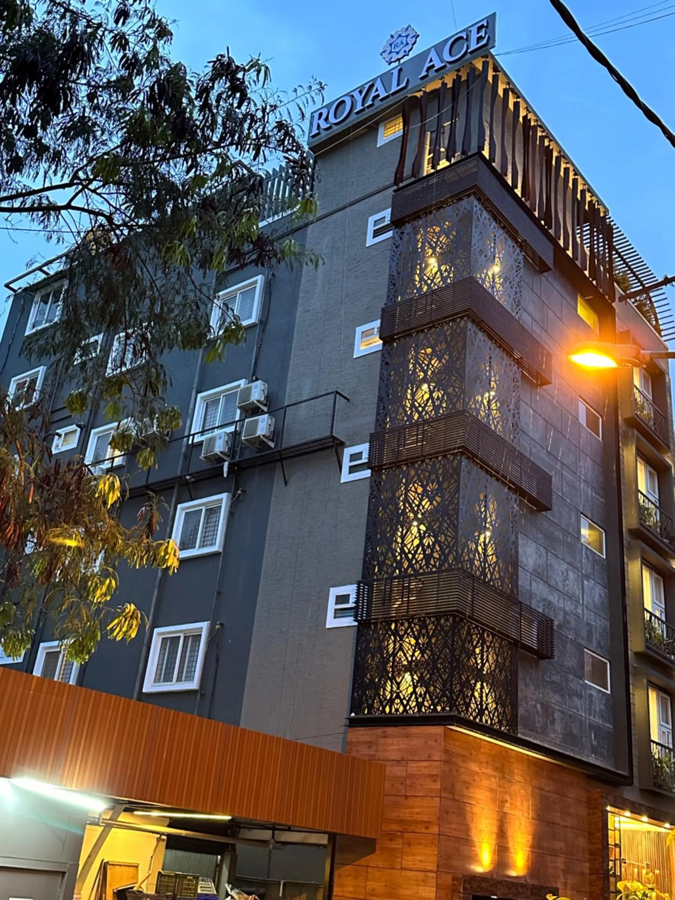 Property building in ROYAL ACE LUXUR