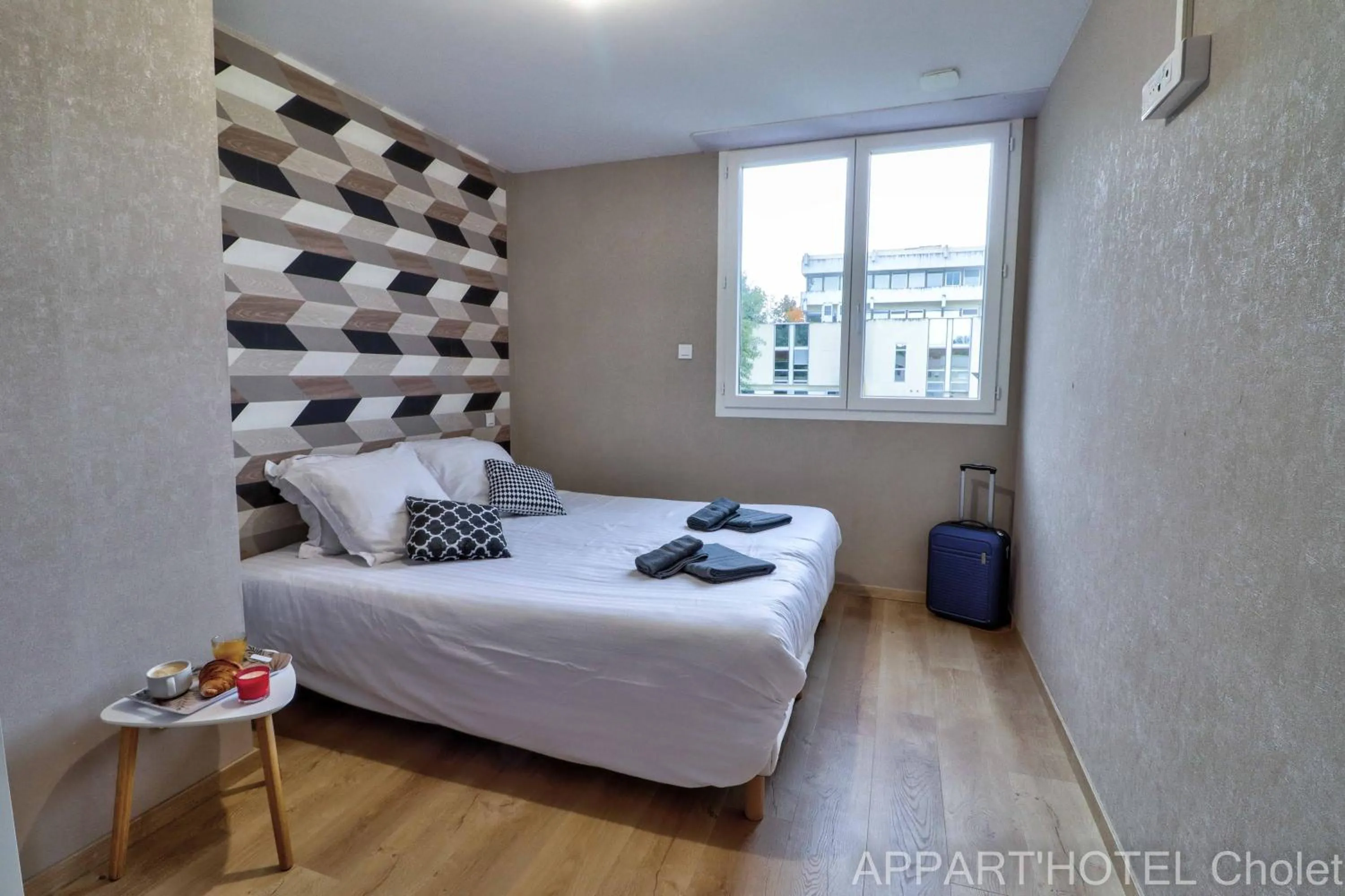 Bed in Appart hotel Cholet Carteron
