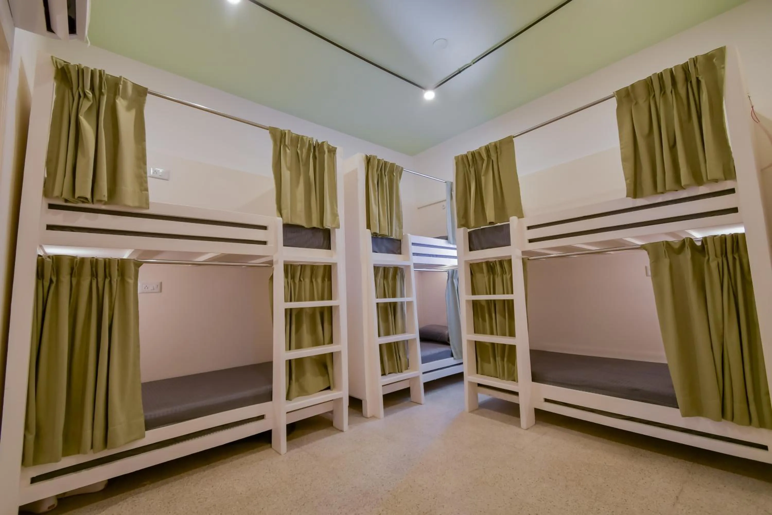 Snore Summore, Hostel in Koramangala