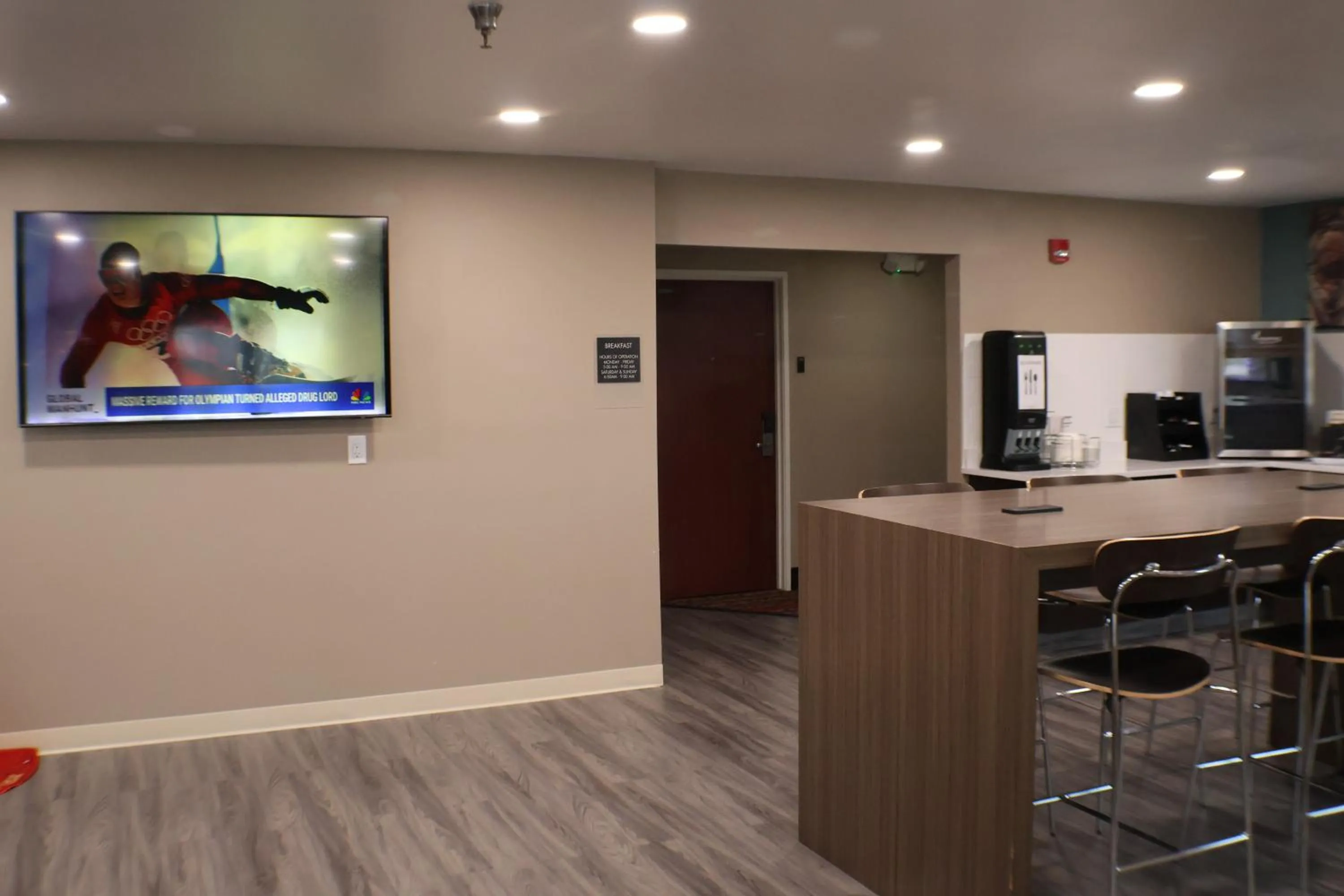 Breakfast in Sleep Inn Marion - Cedar Rapids