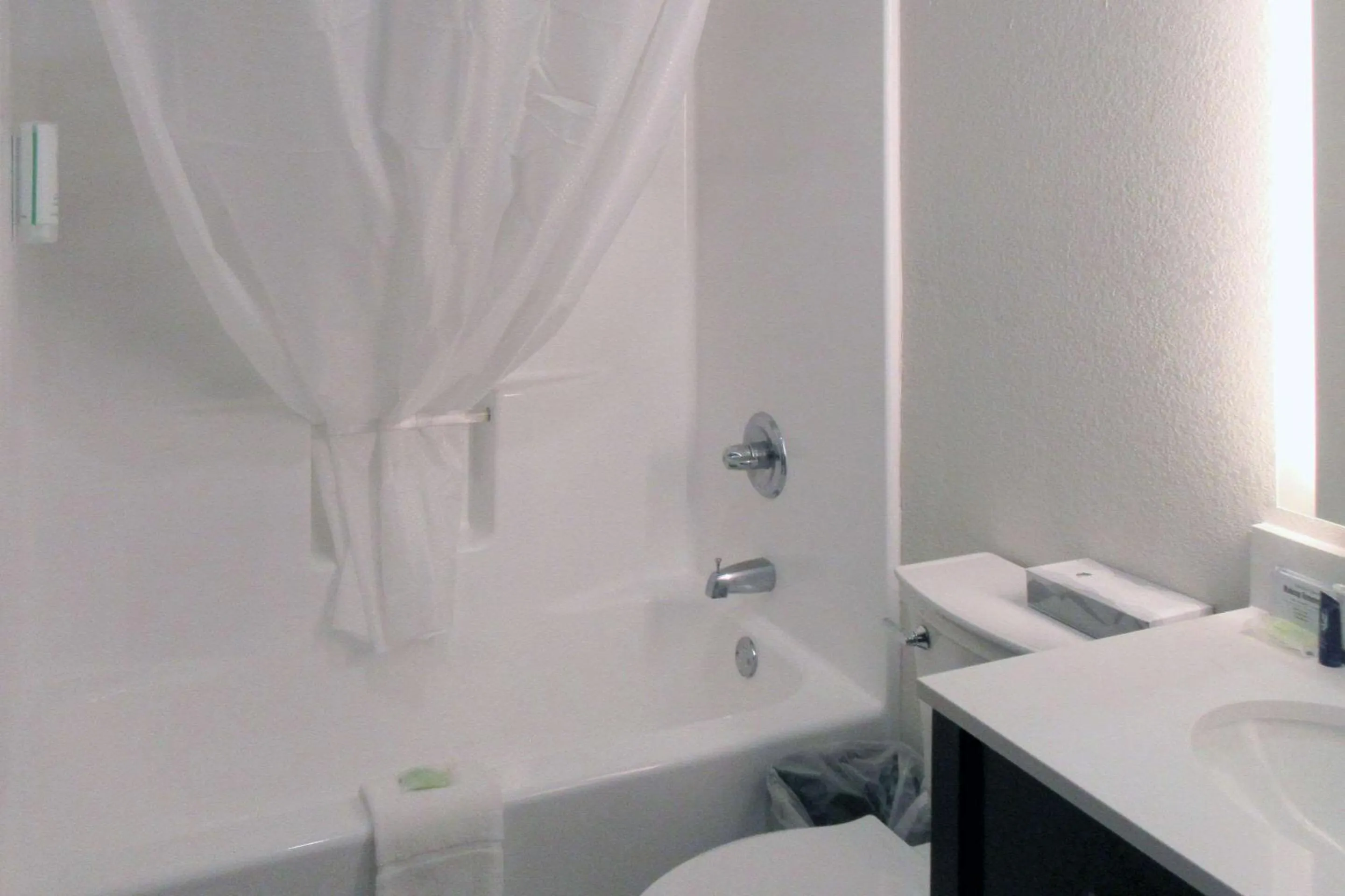 Bedroom in Sleep Inn Marion - Cedar Rapids