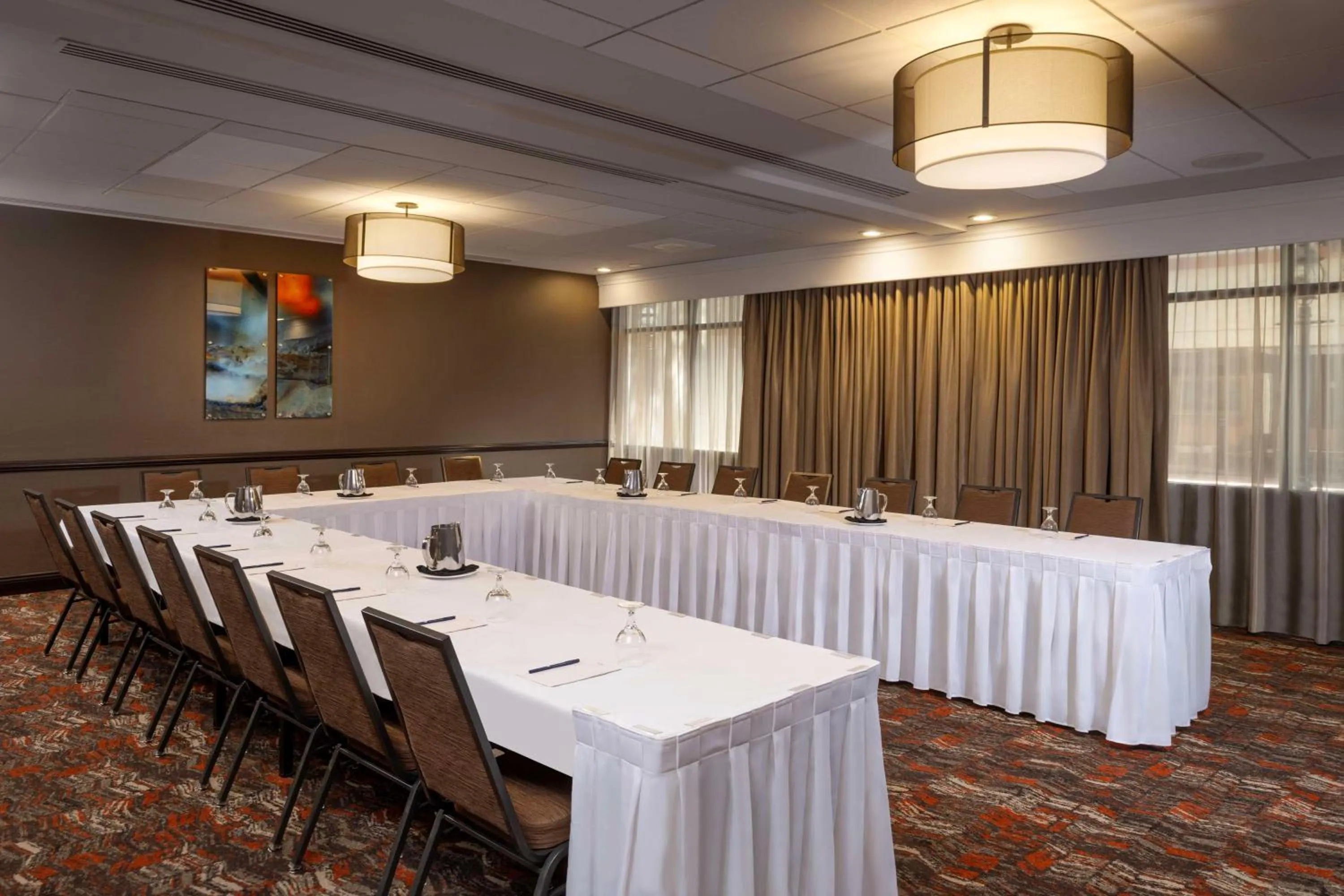 Meeting/conference room in DoubleTree by Hilton San Bernardino