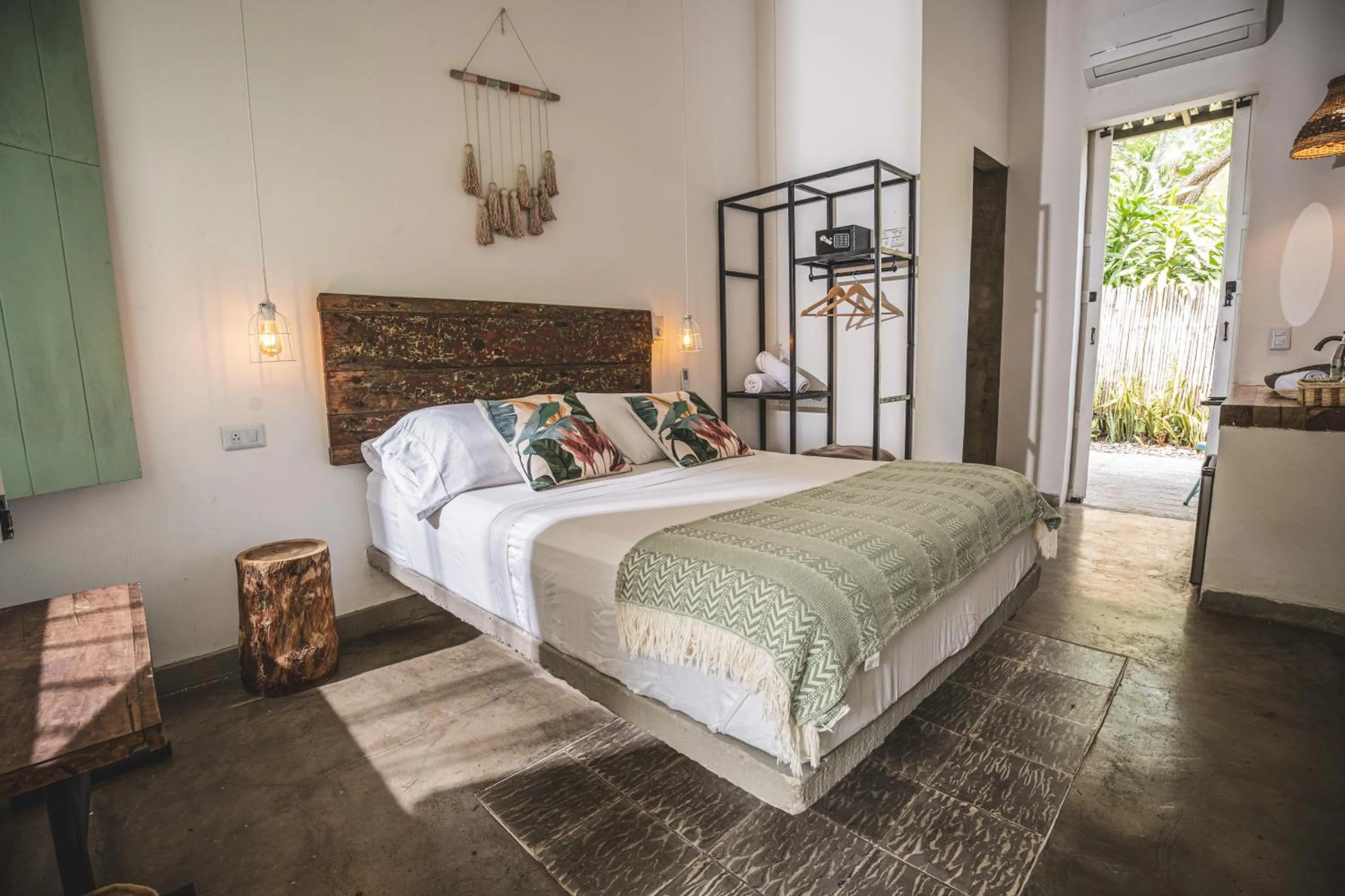 Photo of the whole room, Bed in Waka Hotel Rural