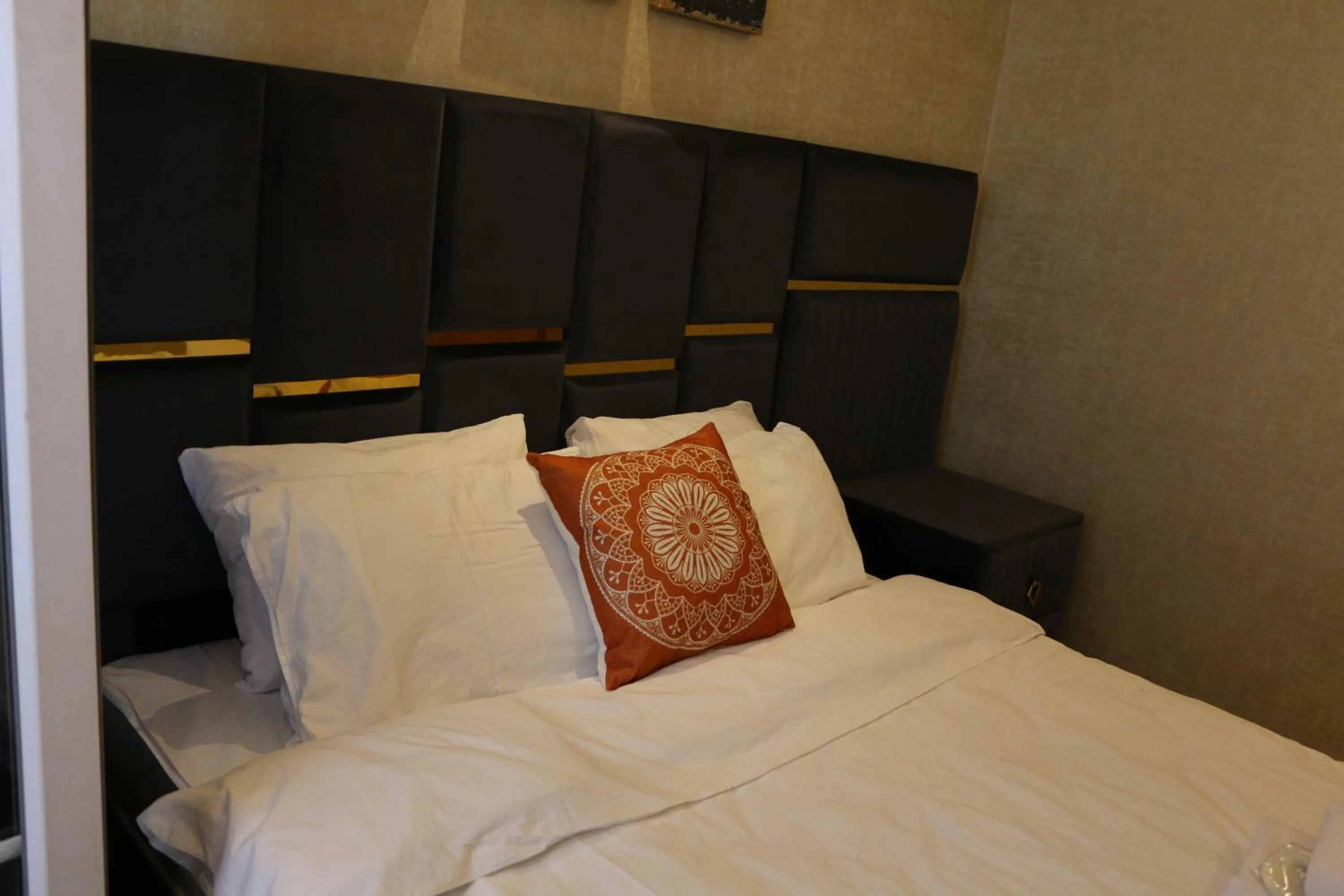 Photo of the whole room in THE MOST HOTEL