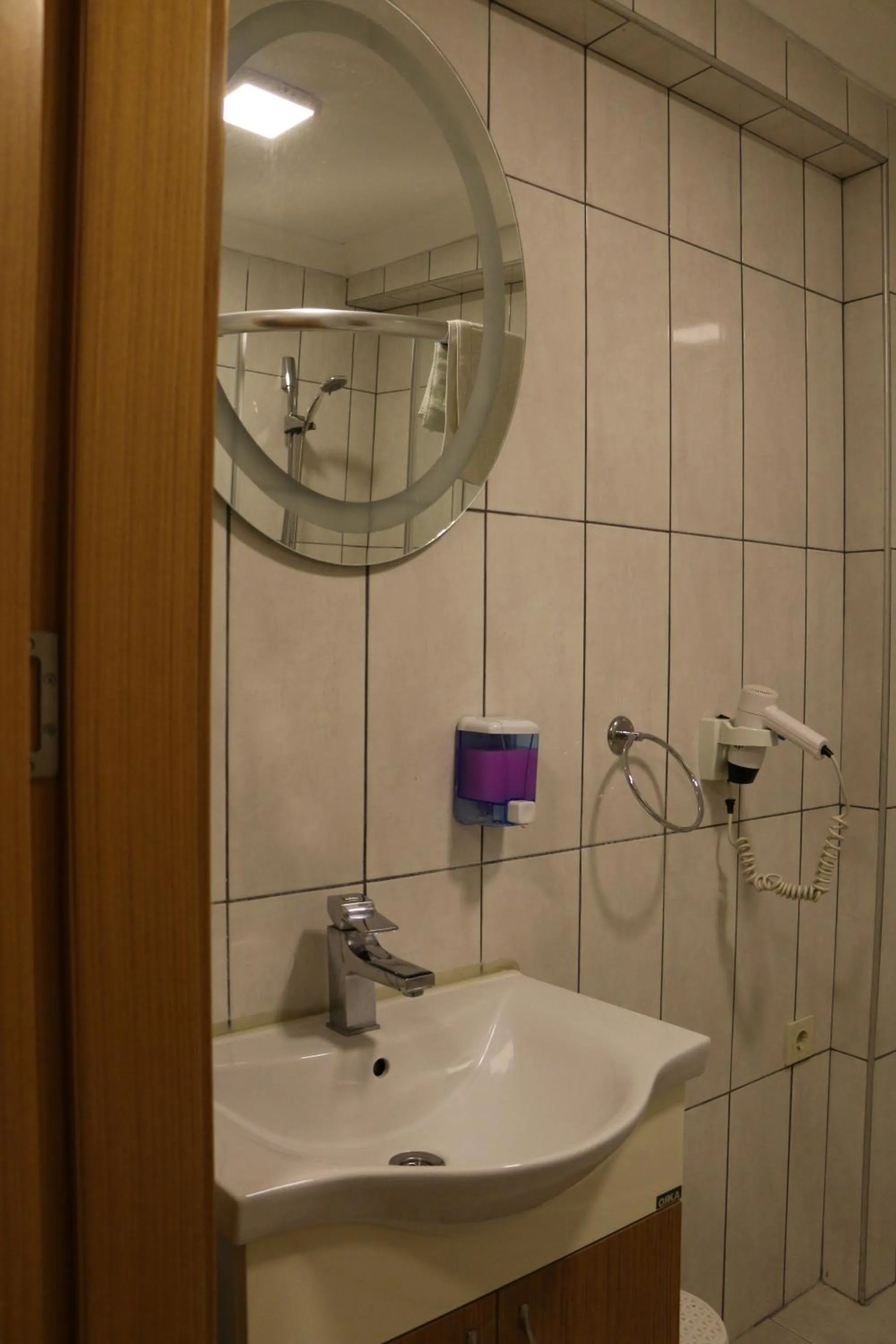 Shower in THE MOST HOTEL