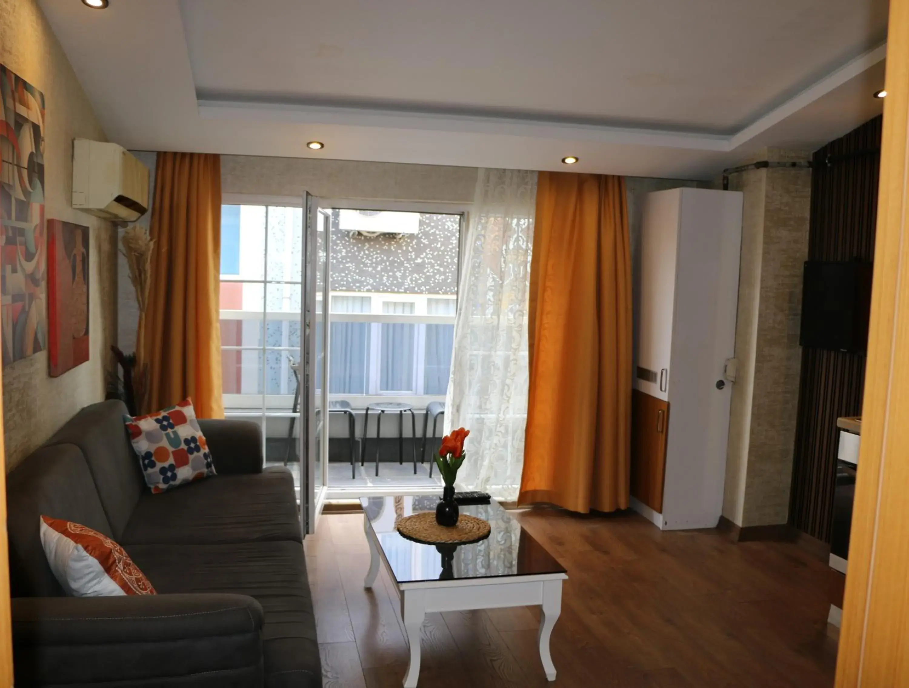 Junior Suite with Balcony in THE MOST HOTEL Junior Suite with Balcony in THE MOST HOTEL