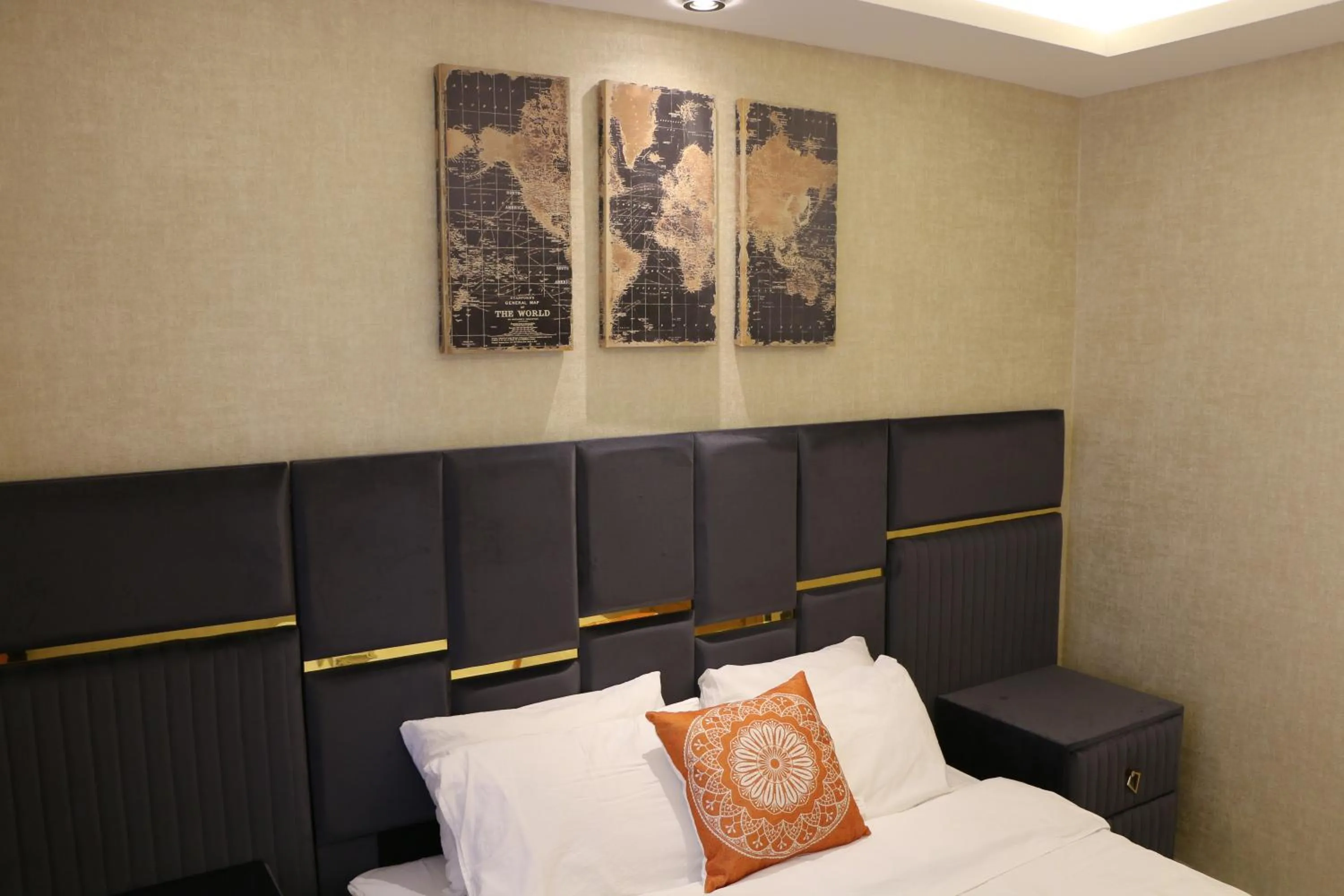 Living room in THE MOST HOTEL