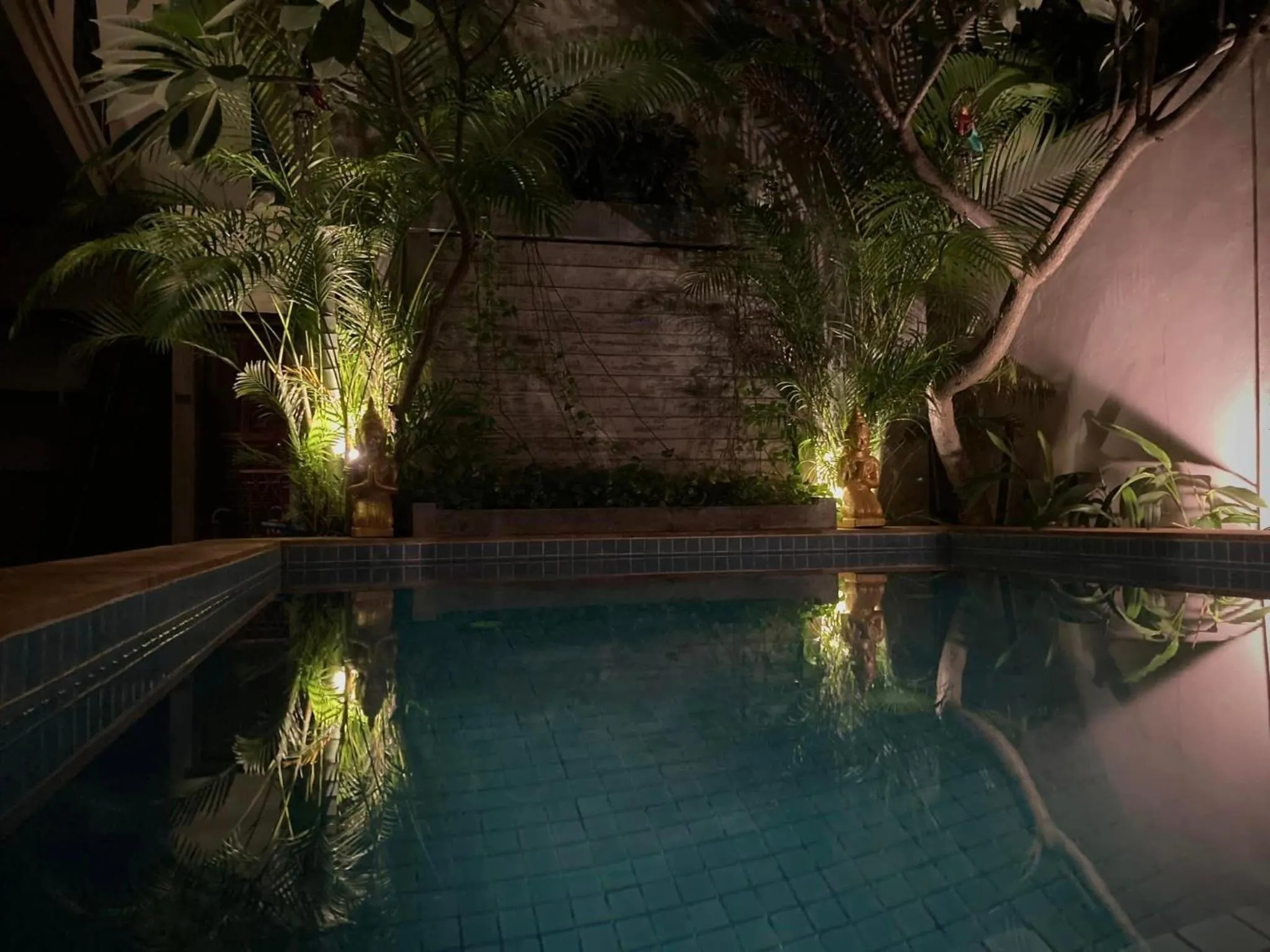 Swimming pool in Lotus Haven Villa