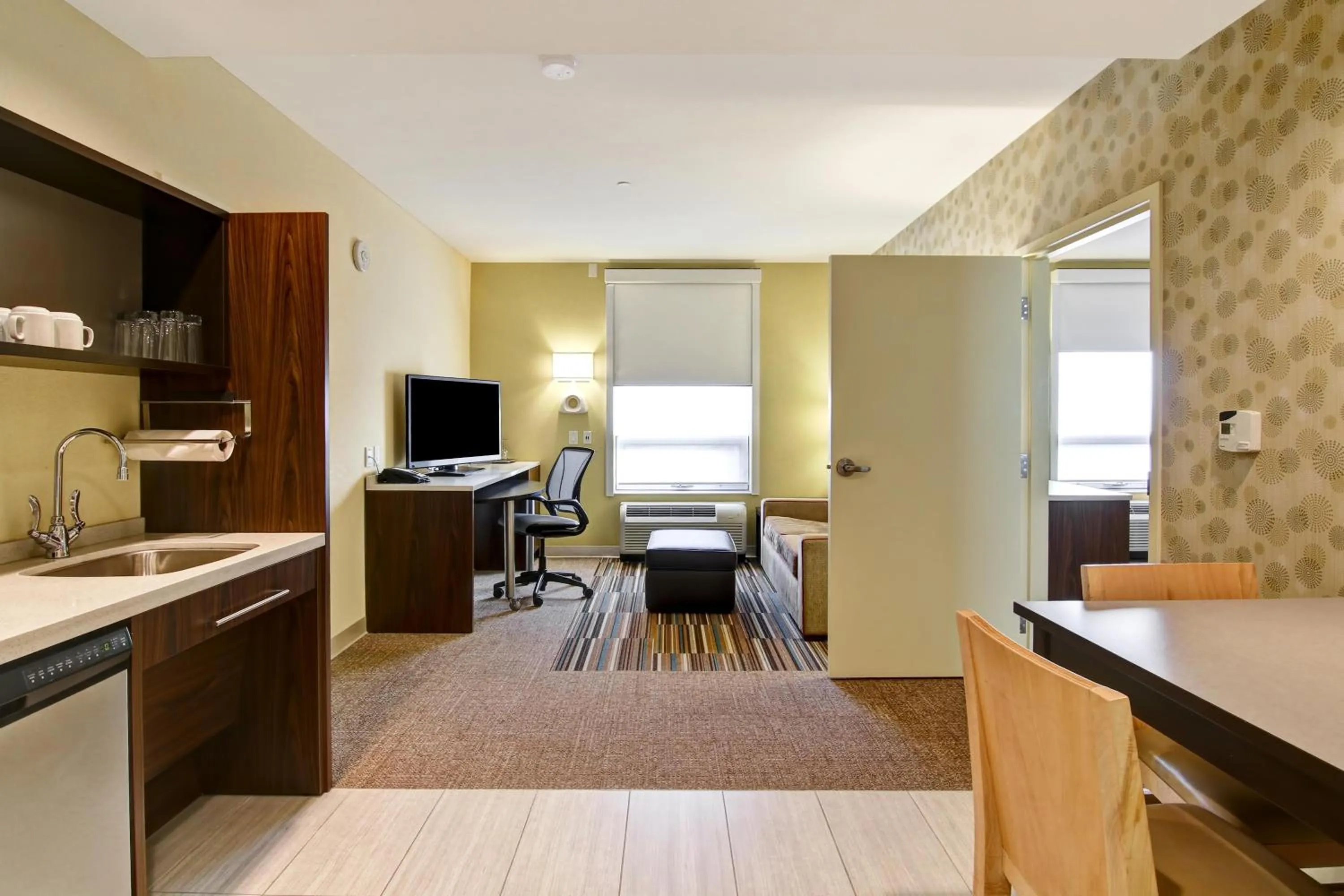 Bedroom in Home2 Suites by Hilton West Edmonton