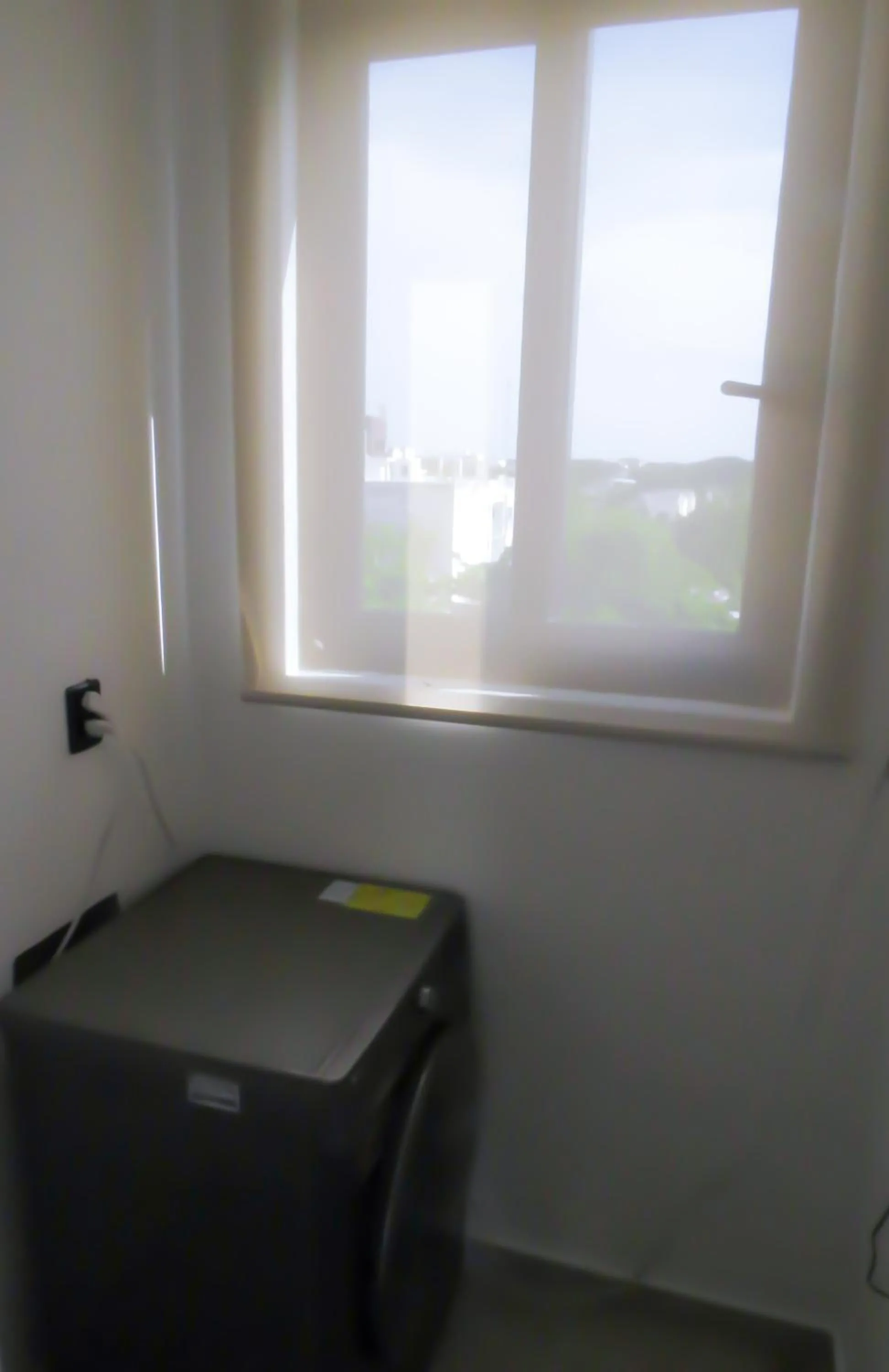 washing machine in 501PH - Spacious apartment in the center, only 10 minutes walking distance to the beaches