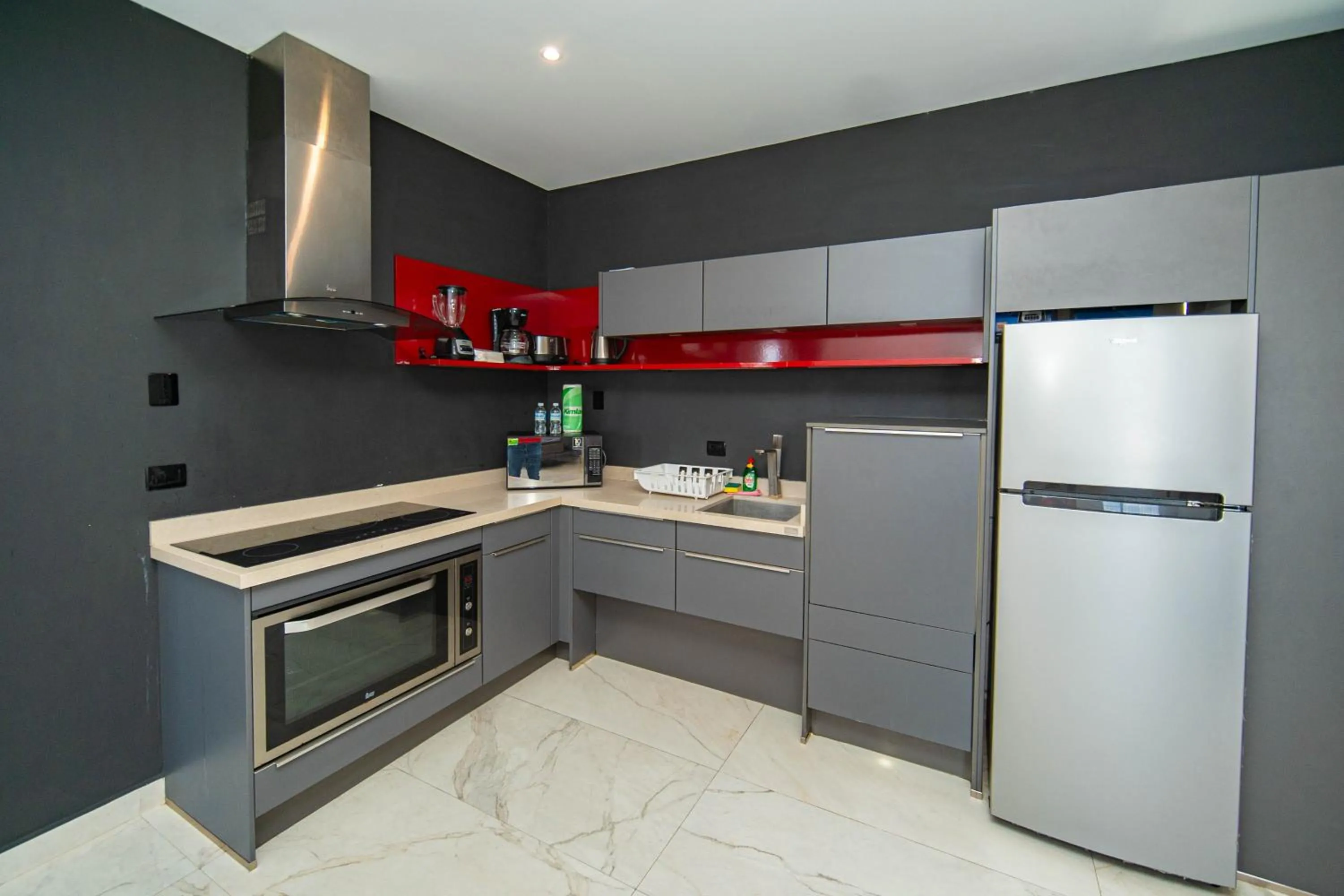 Kitchen or kitchenette in 501PH - Spacious apartment in the center, only 10 minutes walking distance to the beaches