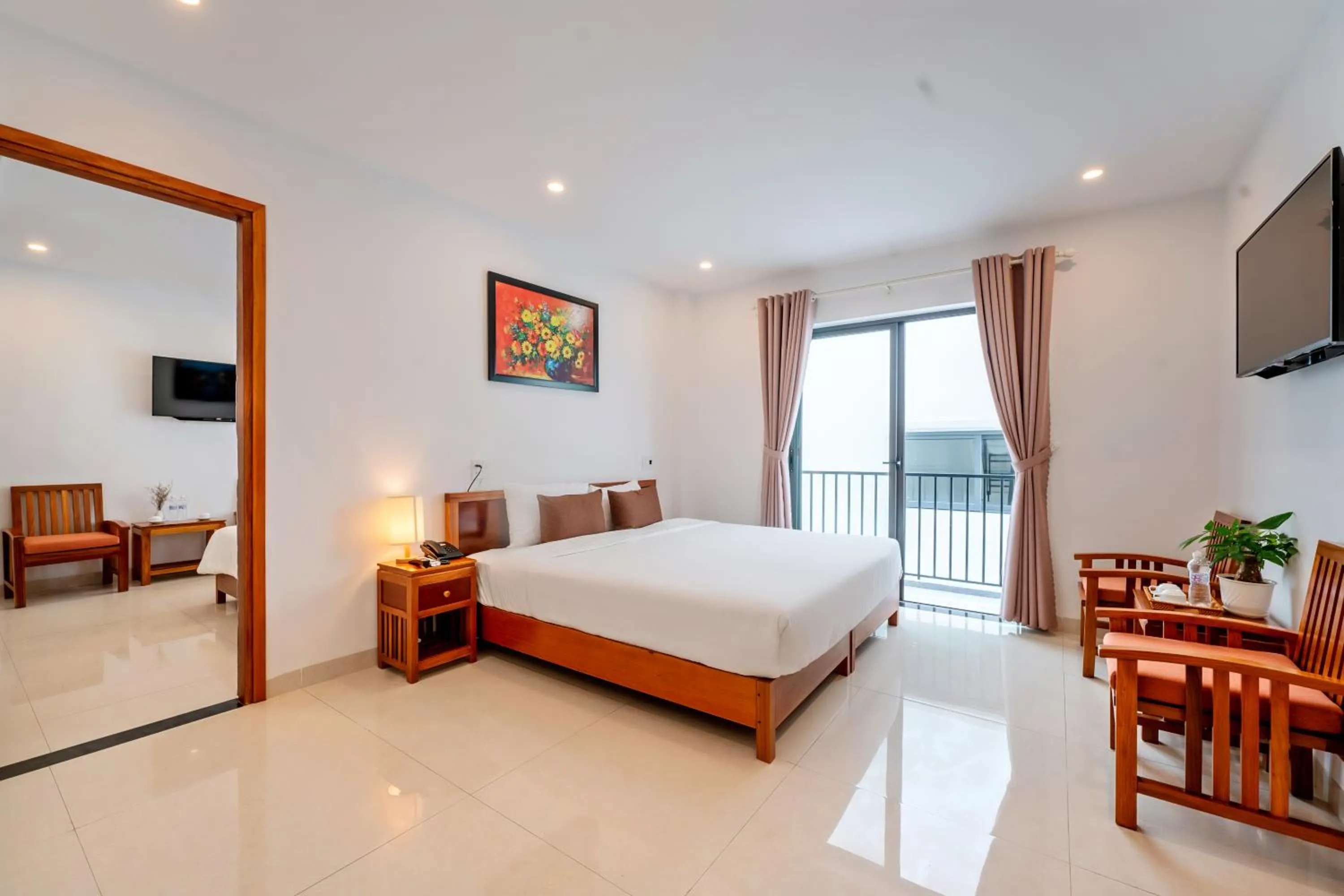 Communal lounge/ TV room, Bed in Tomorrow Hoi An Villa