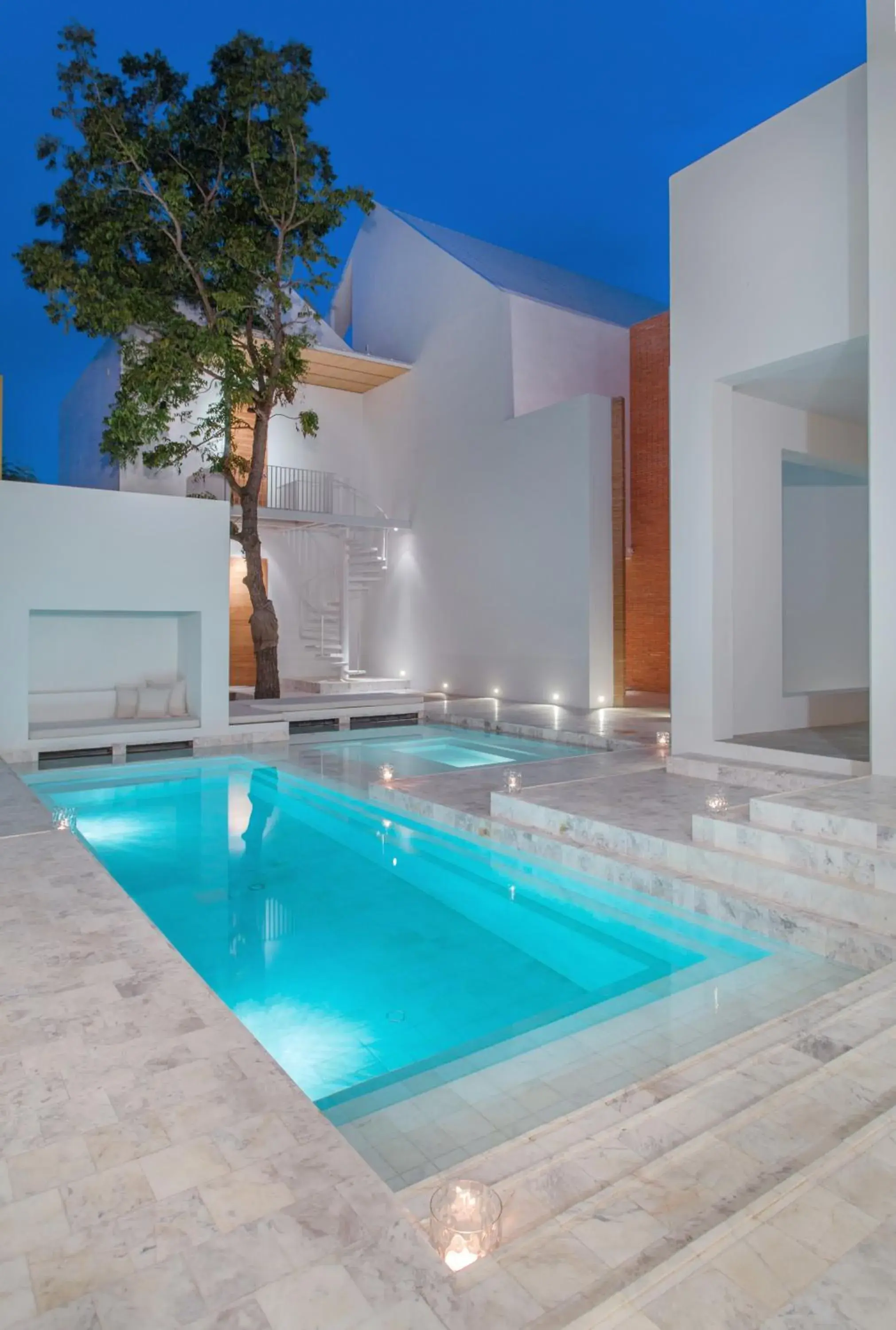 Facade/entrance in Sala Ayutthaya Facade/entrance in Sala Ayutthaya