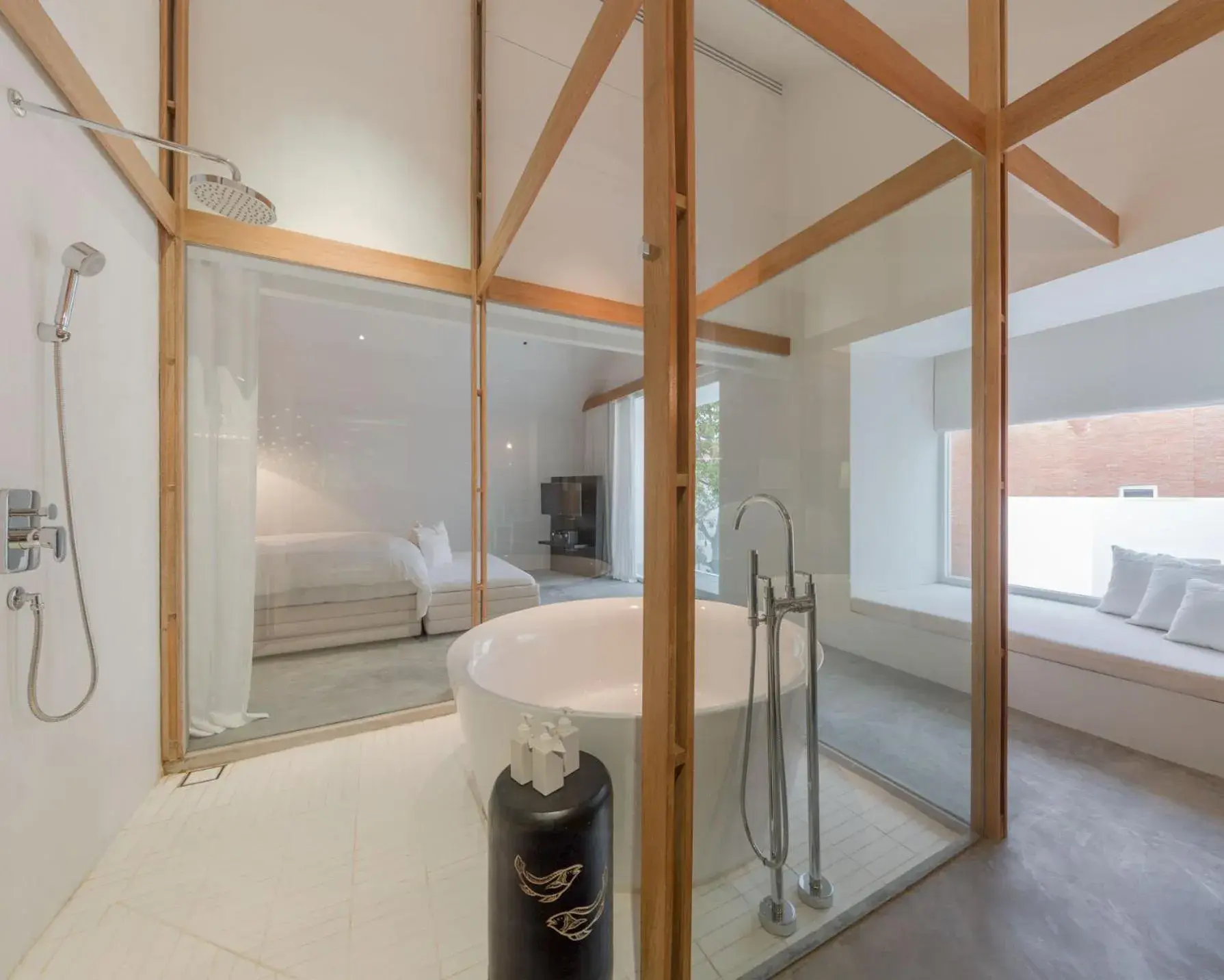 Shower, Bed in Sala Ayutthaya Shower, Bed in Sala Ayutthaya