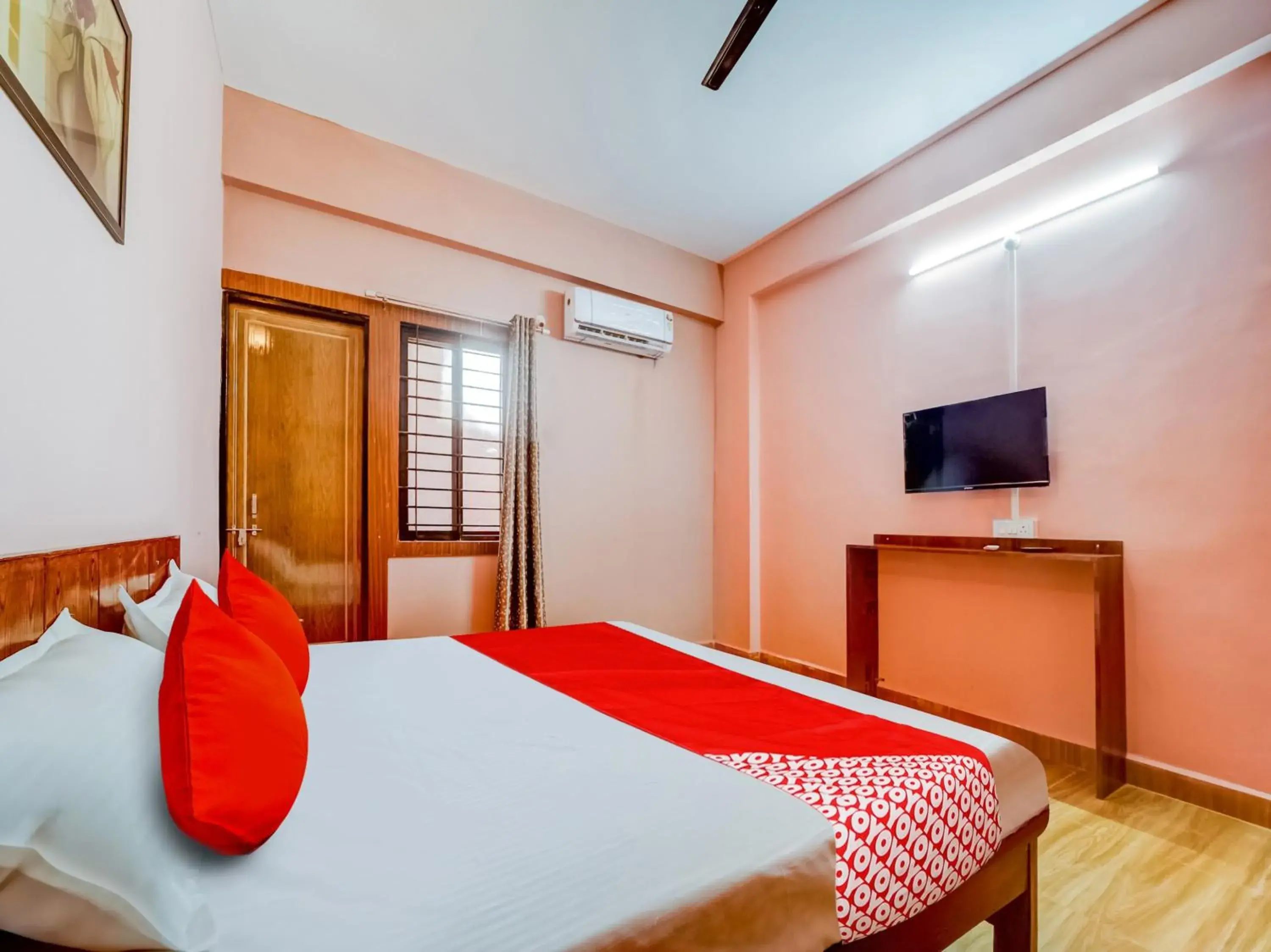 Bedroom, Bed in Hotel O Crown Square Bedroom, Bed in Hotel O Crown Square