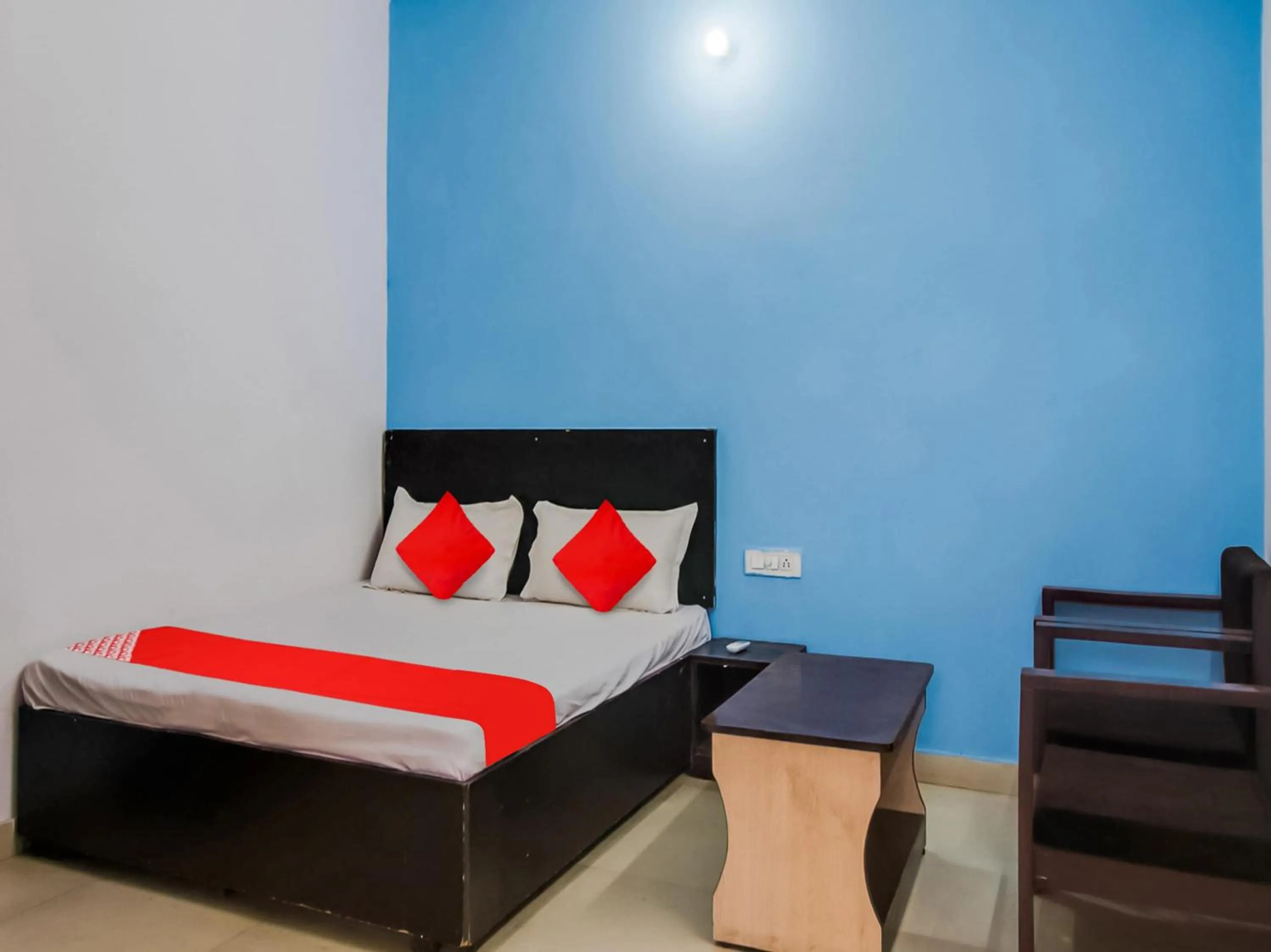 Bedroom, Bed in Hotel O The Grow Hotel Kanakpura Railway Station