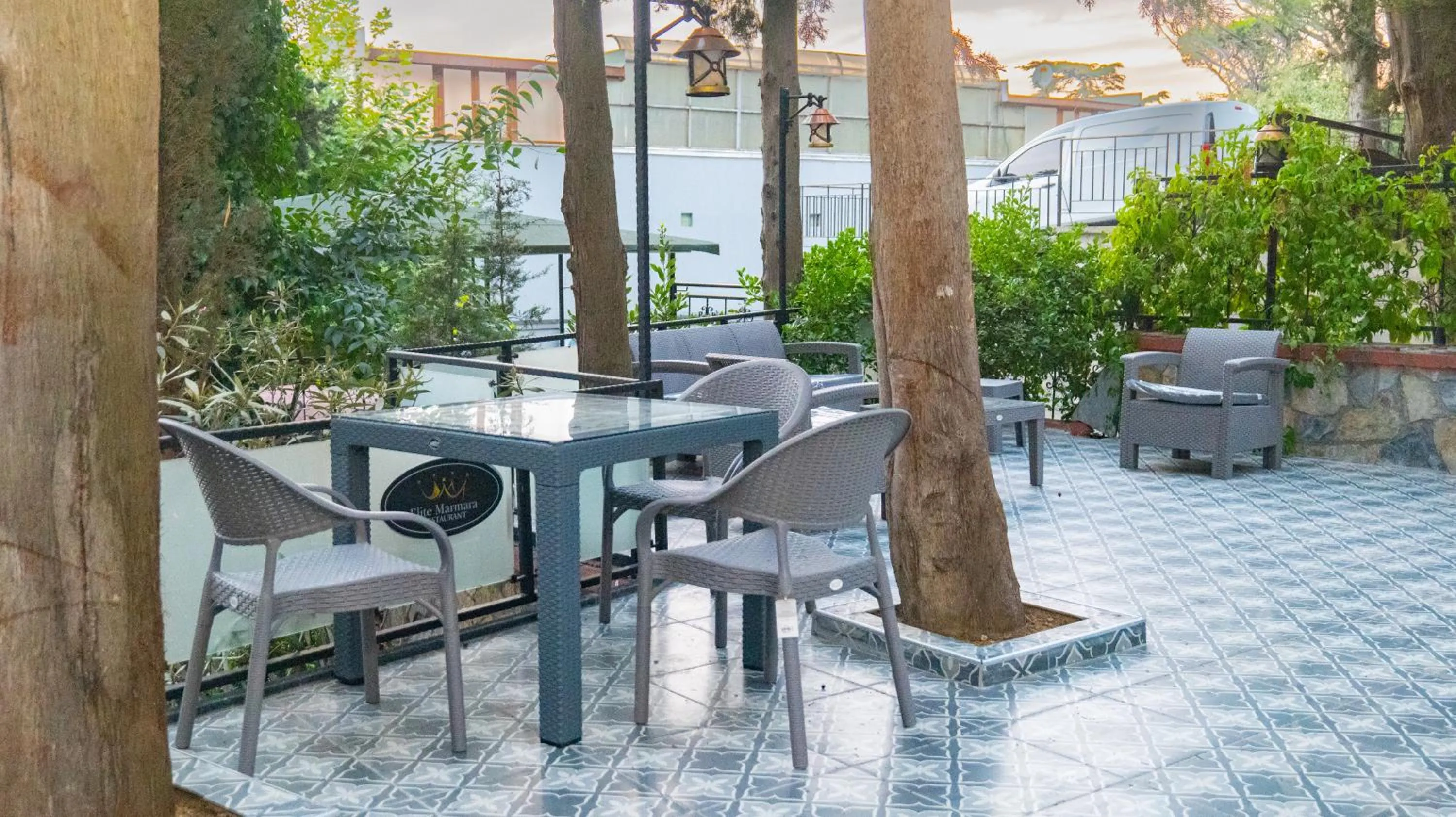 Seating area in Elite Marmara Bosphorus Çamlıca