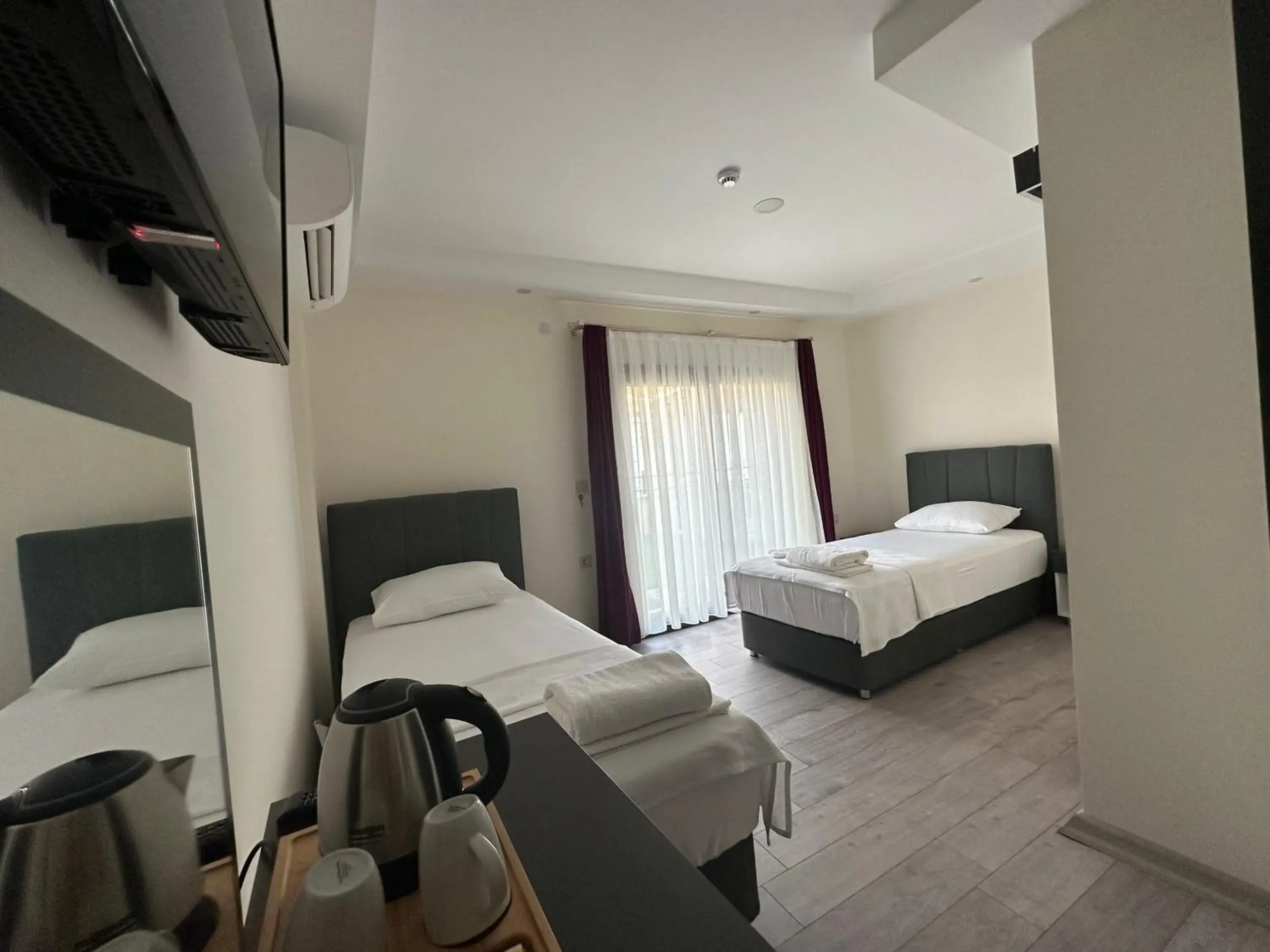 Standard Double or Twin Room in Şirin Garden Ayvalık Standard Double or Twin Room in Şirin Garden Ayvalık
