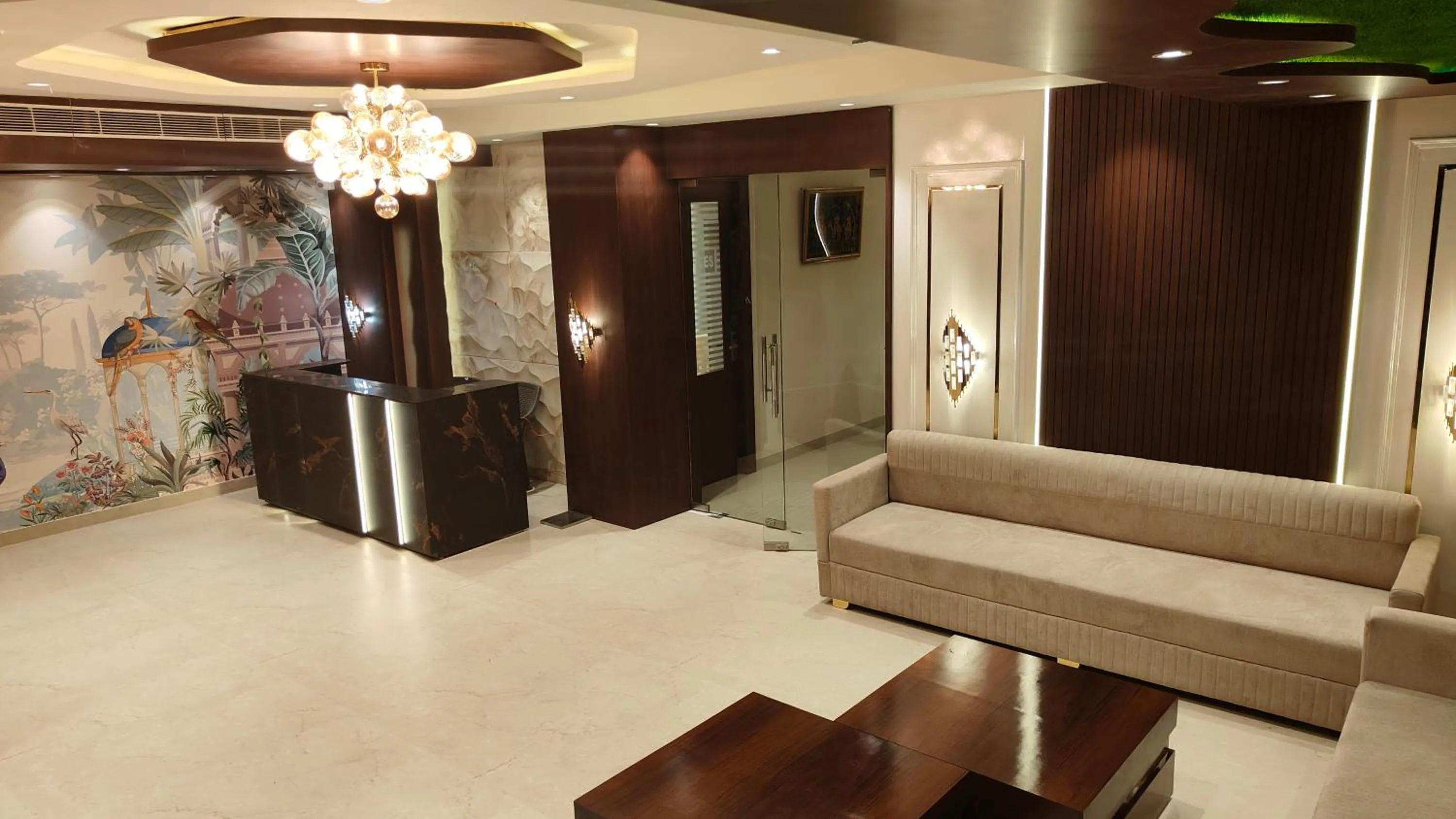 Facade/entrance in Hotel Blue Sapphire