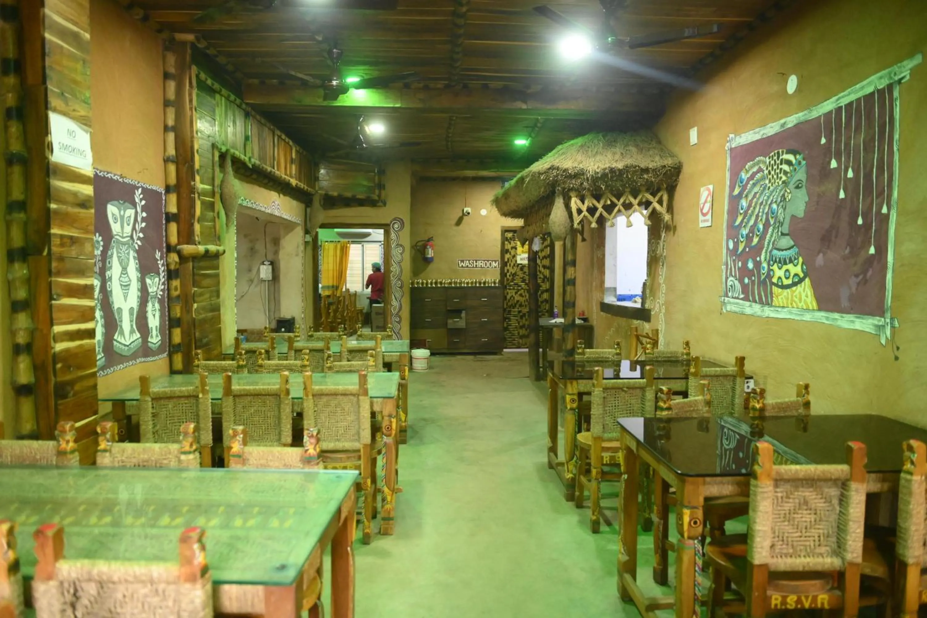 Restaurant/places to eat in Ram Shyam Village Resort