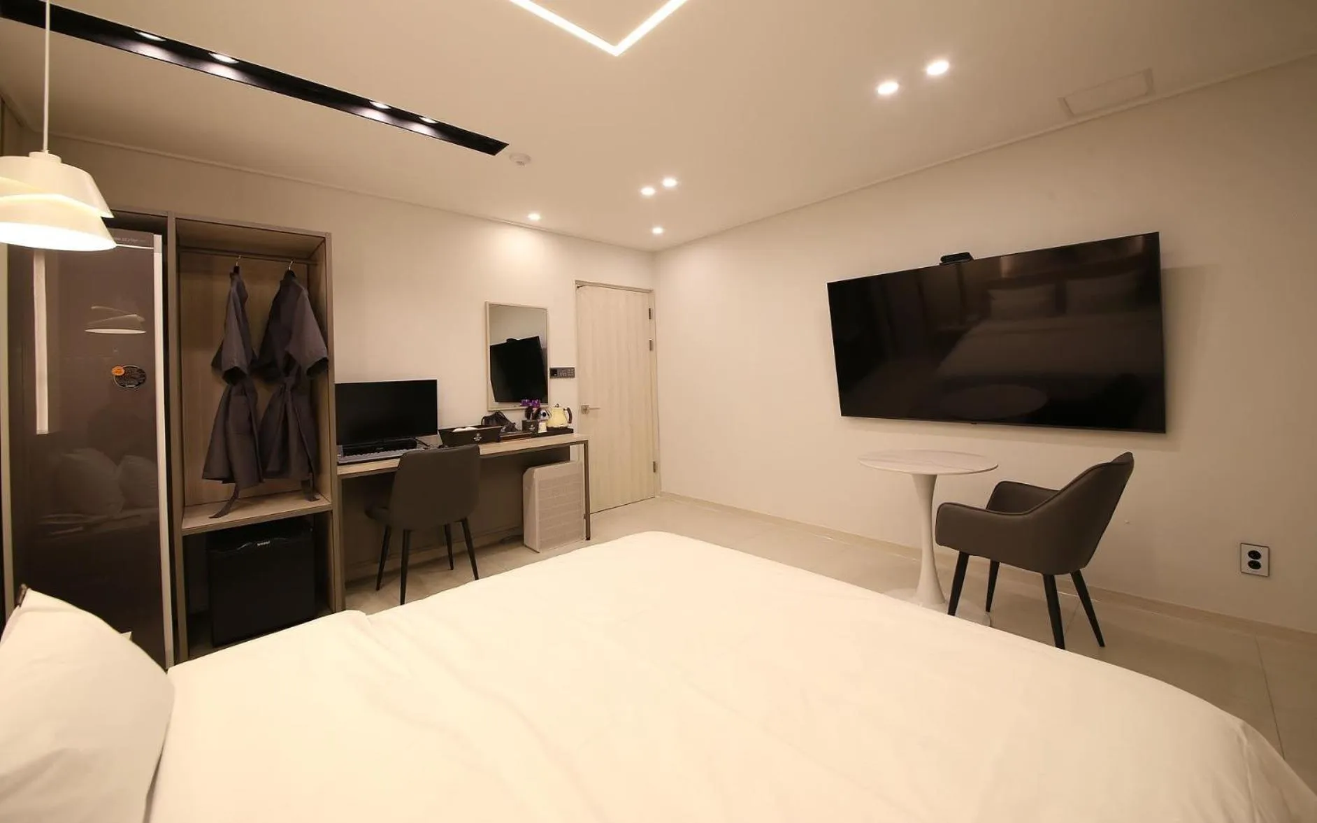 Bed in Brown Dot Hotel Sinan