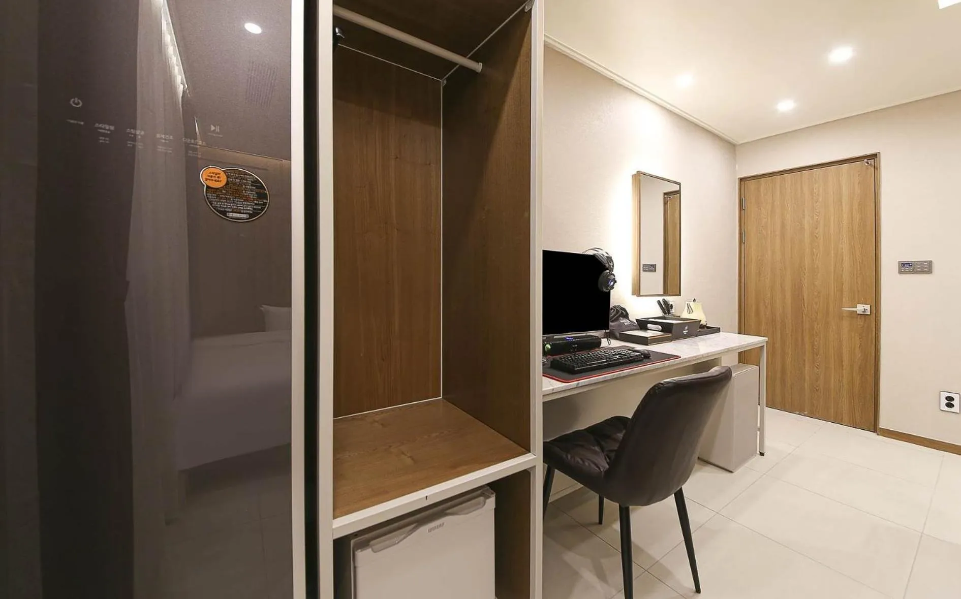 towels in Brown Dot Hotel Sinan