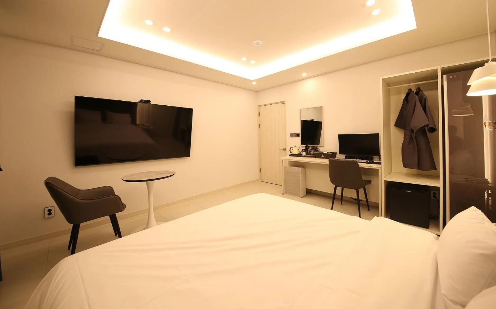 Bed in Brown Dot Hotel Sinan