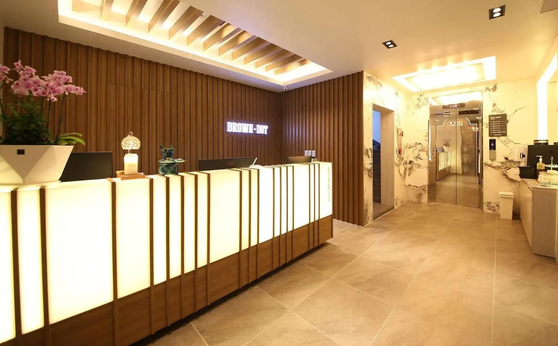 Lobby or reception in Brown Dot Hotel Sinan Lobby or reception in Brown Dot Hotel Sinan