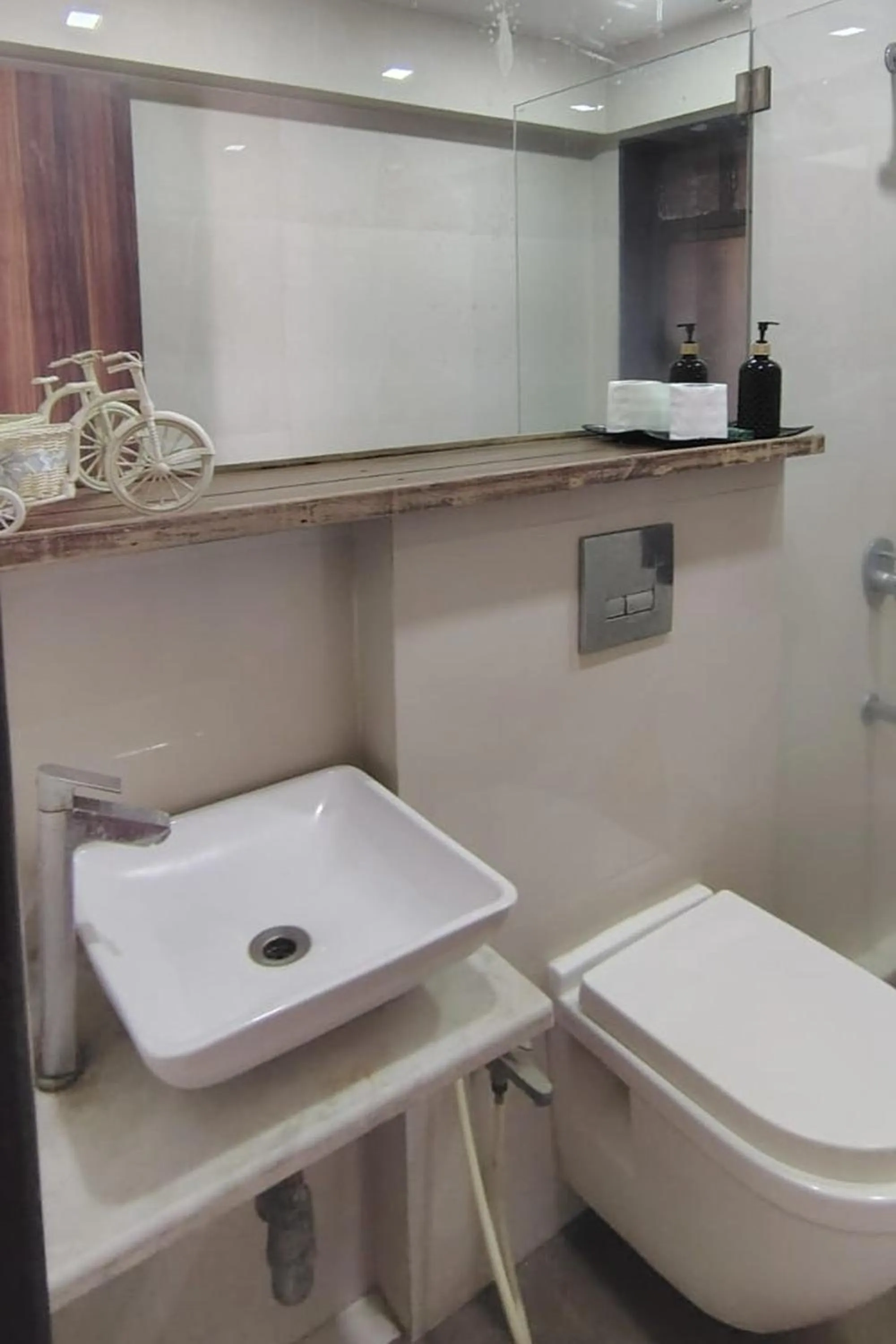 Bathroom in KAE Residency