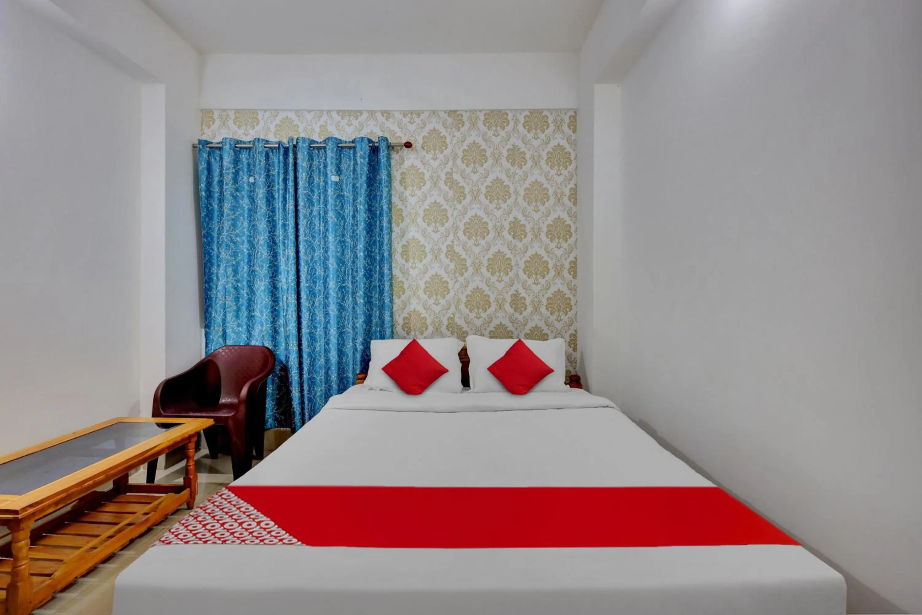 Bedroom in OYO Flagship Larica Green Valley