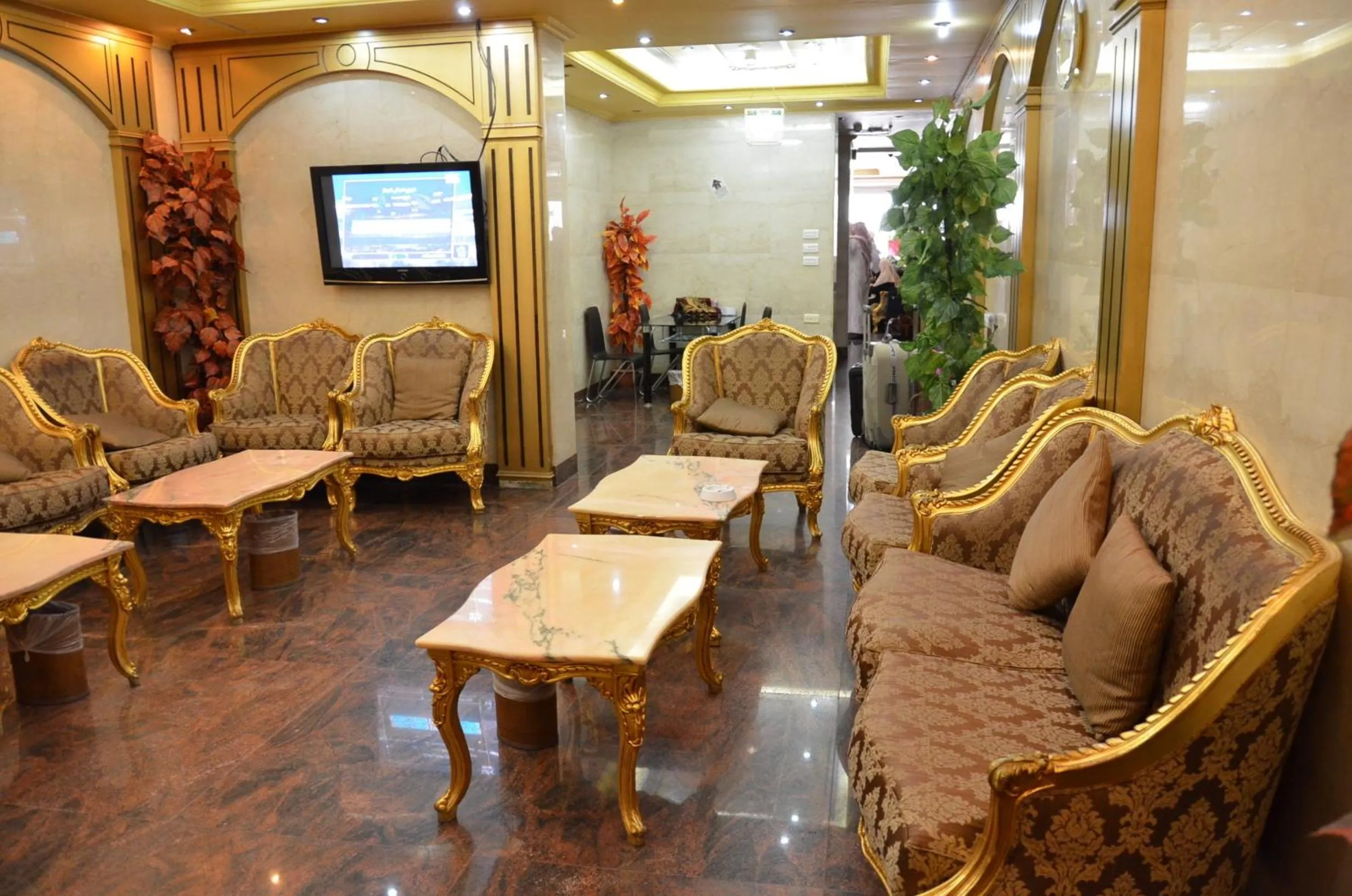 Lobby or reception in Anwar Al Deafah Hotel