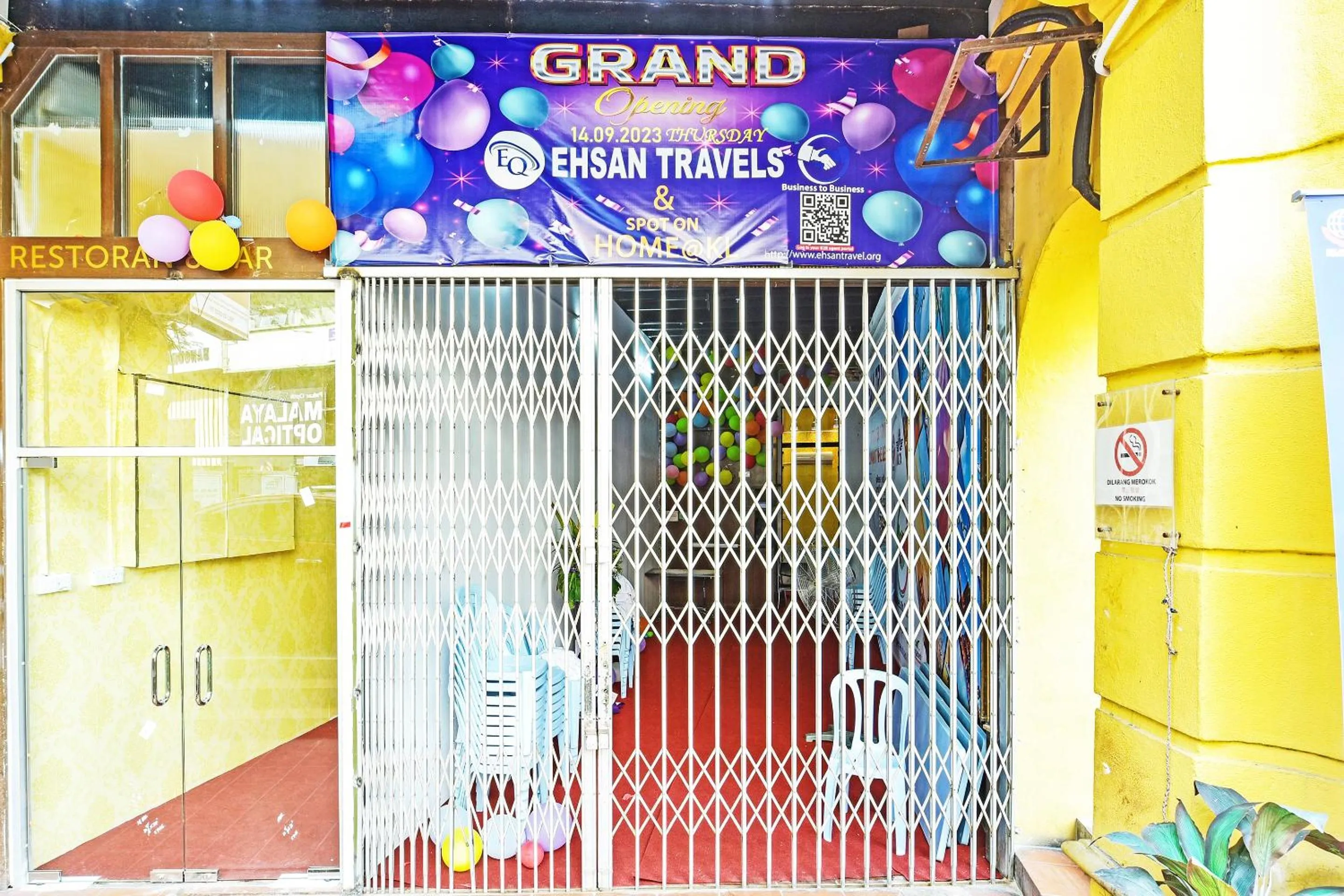 Facade/entrance in SPOT ON 90850 Ehsan Travels Home