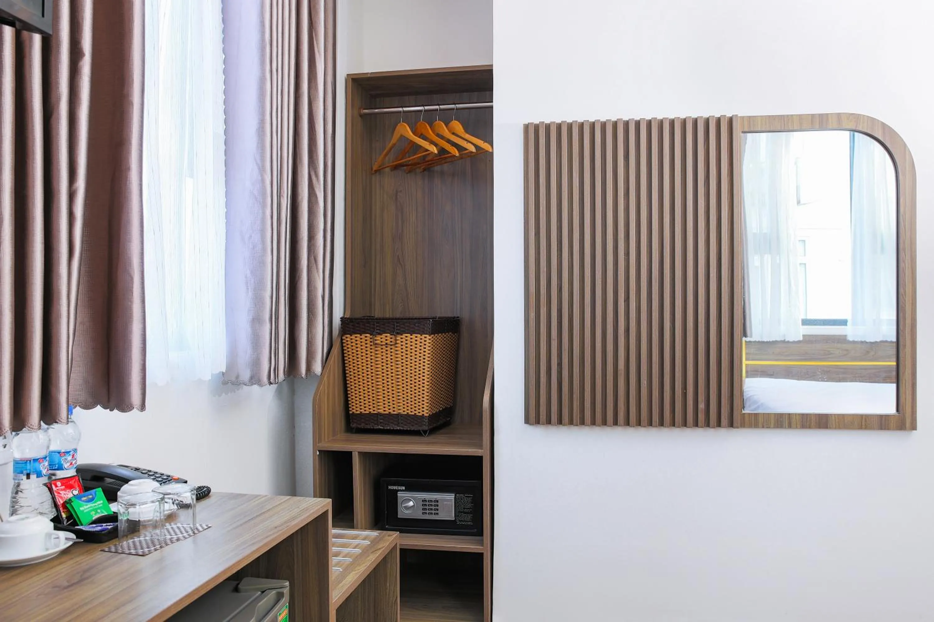 hair dresser in Azura Gold Hotel & Apartment