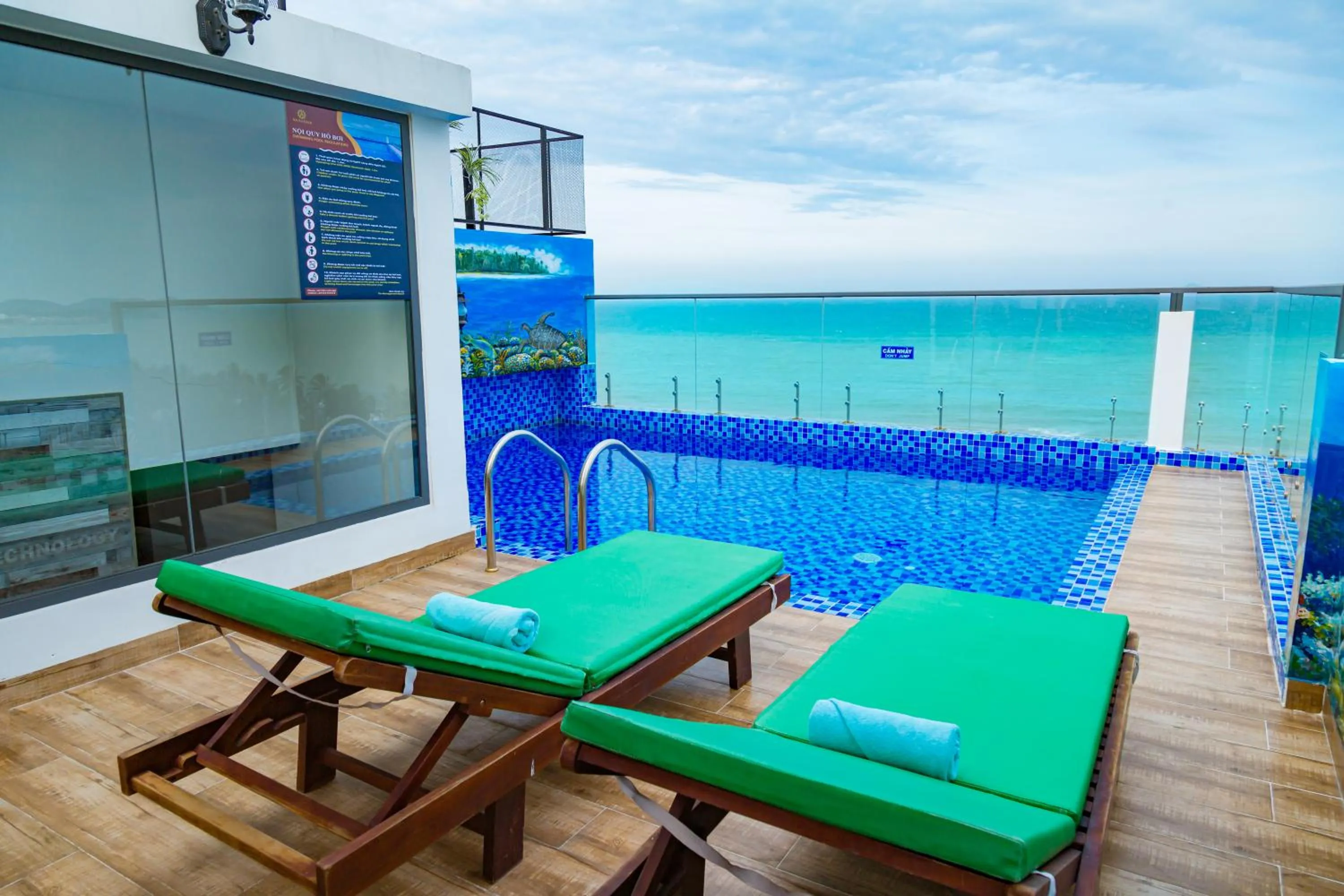 Pool view in Azura Gold Hotel & Apartment