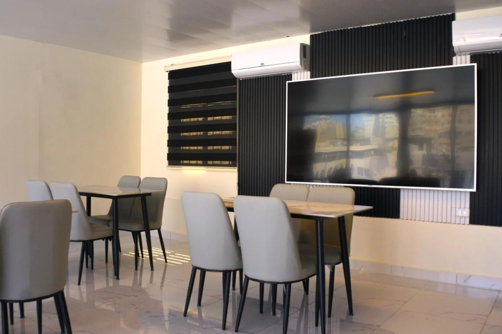 Restaurant/places to eat in VIP Hotel Amman