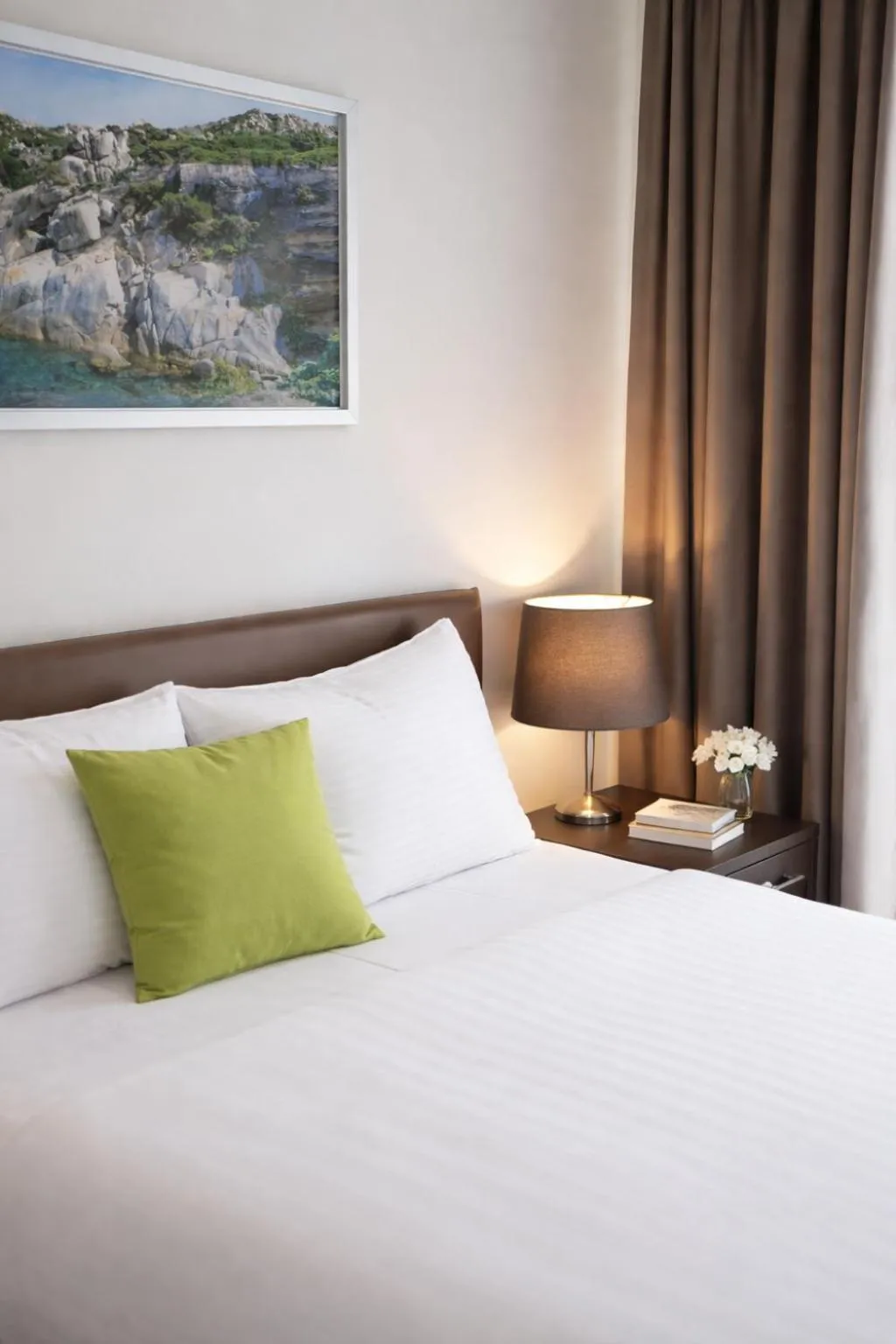 Photo of the whole room, Bed in Bayer's Boardinghouse und Hotel