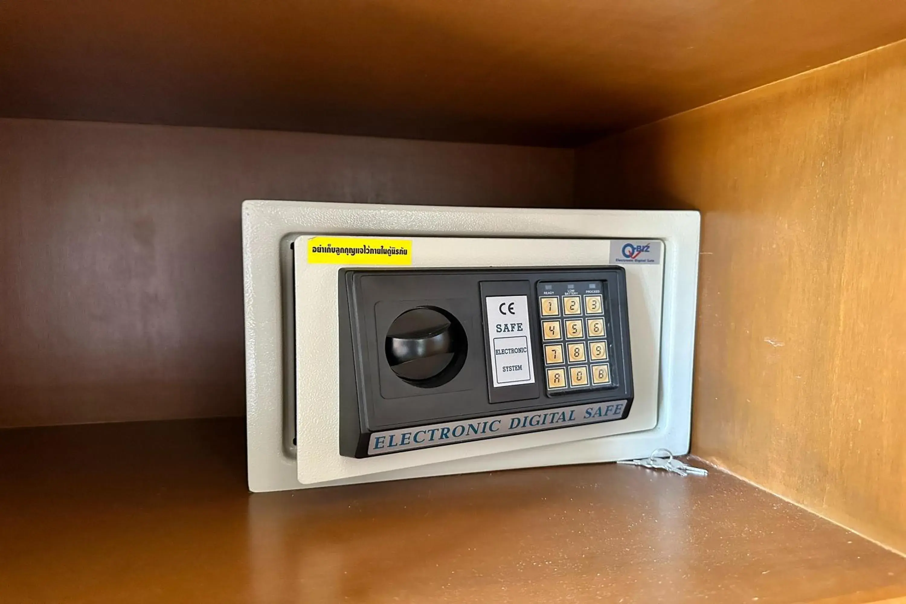 Twin Room in Choengmon Residence Twin Room in Choengmon Residence