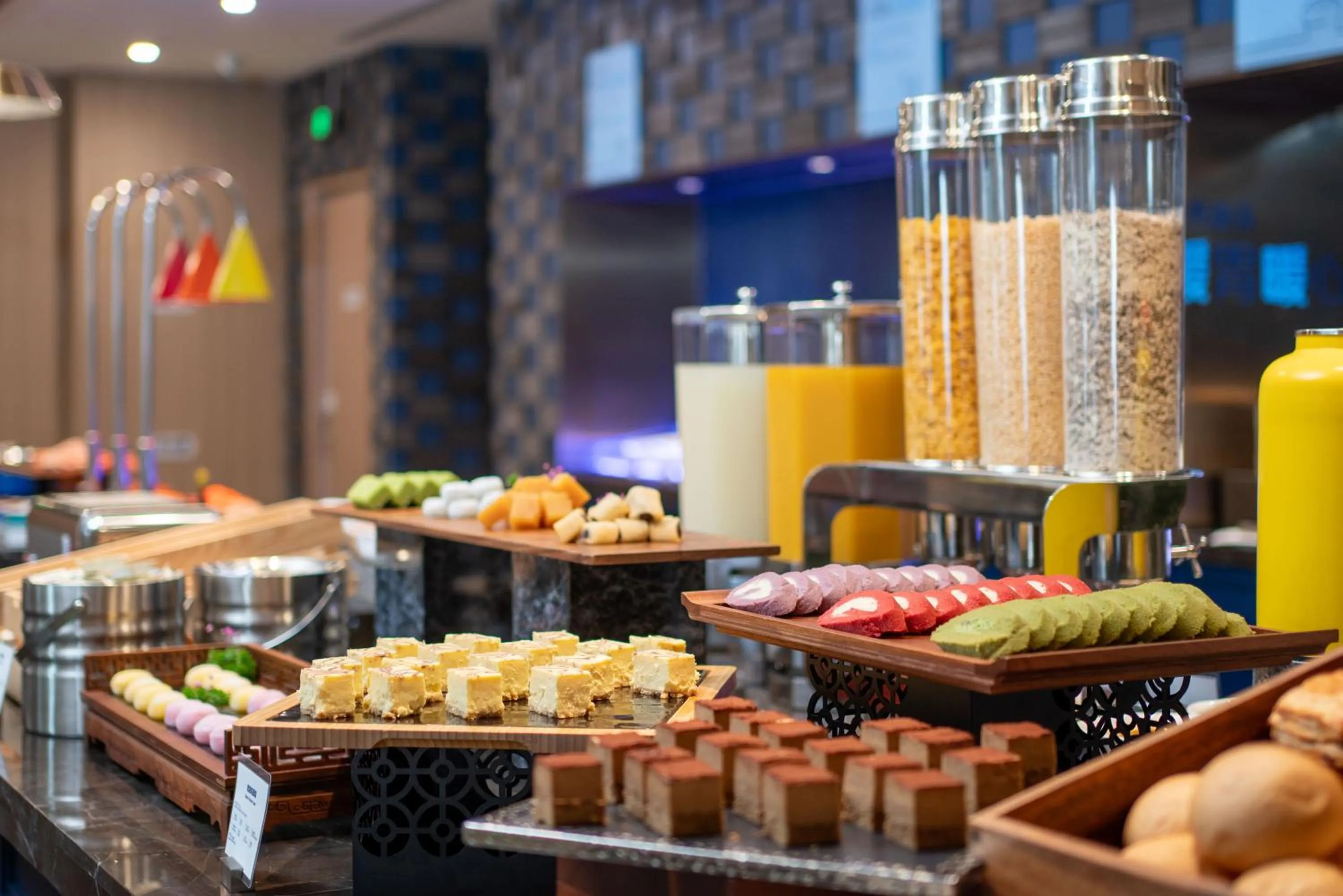 Breakfast in Holiday Inn Express Beijing Downtown by IHG