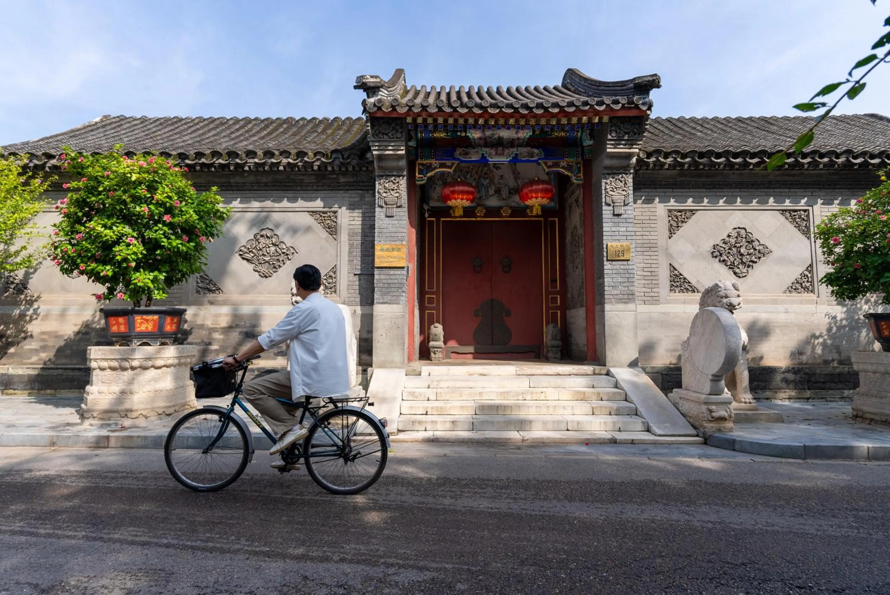 Property building in Holiday Inn Express Beijing Downtown by IHG