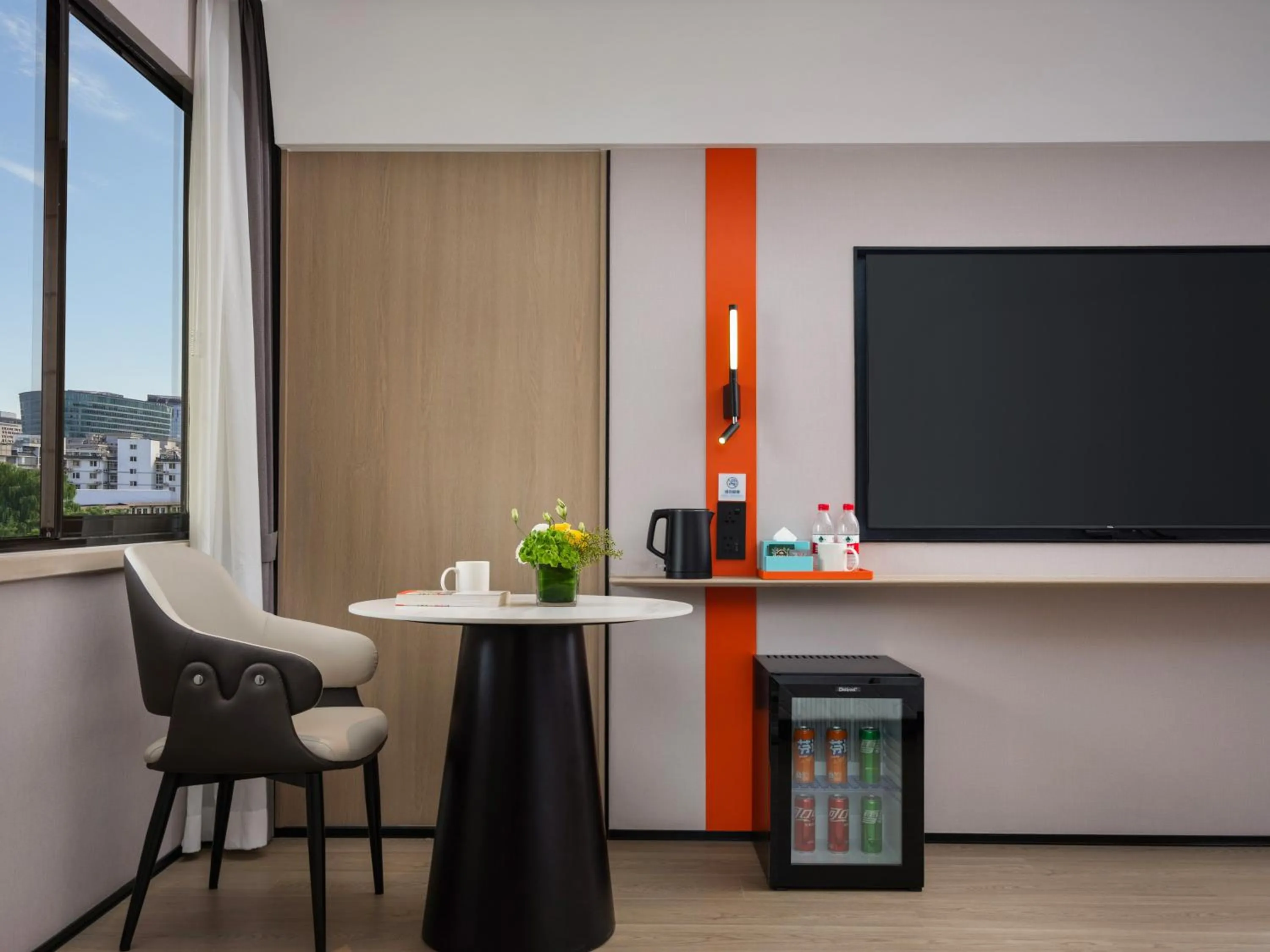 Photo of the whole room in Holiday Inn Express Beijing Downtown by IHG