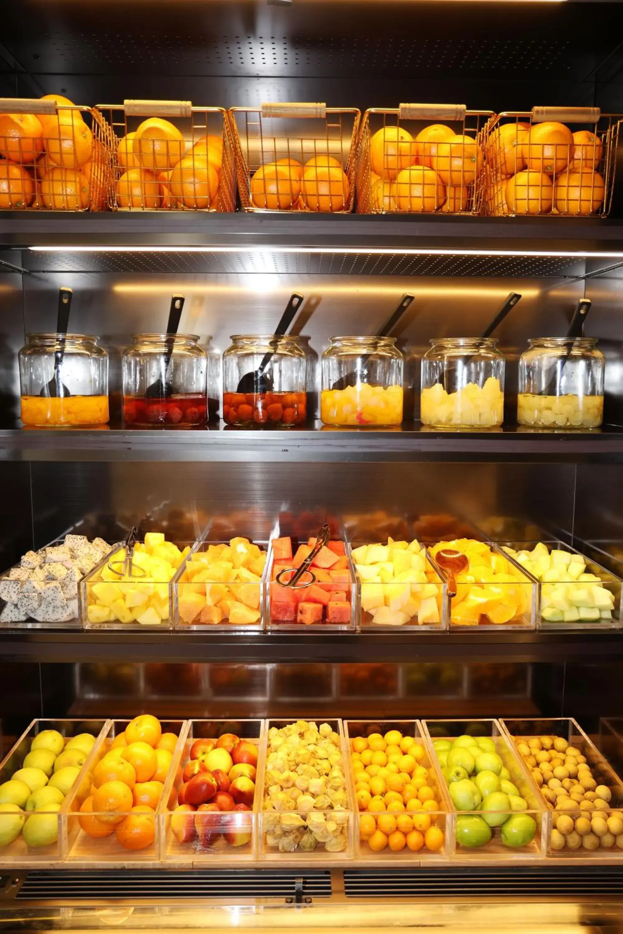 Restaurant/places to eat in Crowne Plaza Jinan Runhua by IHG Restaurant/places to eat in Crowne Plaza Jinan Runhua by IHG