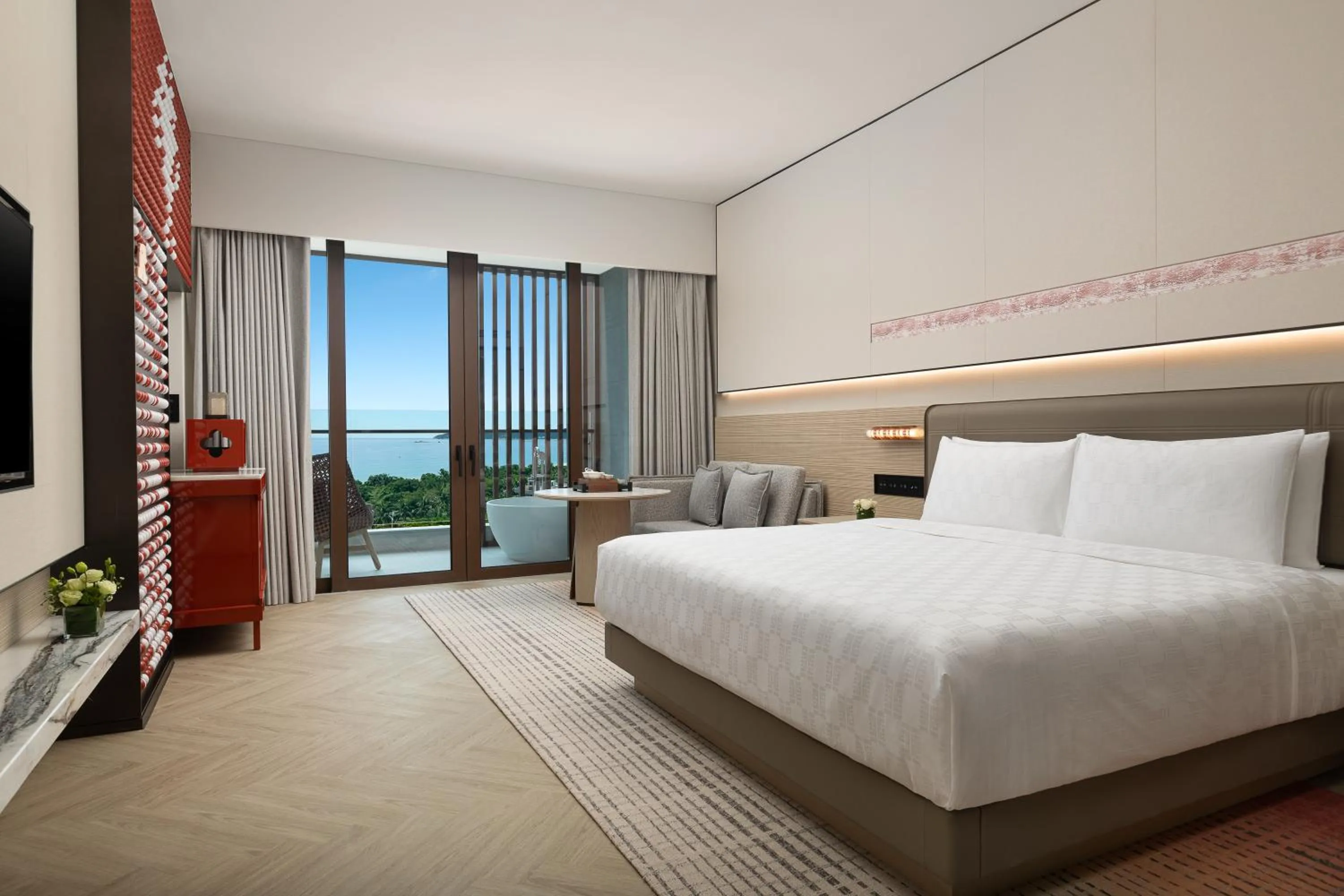 Bedroom, Bed in HUALUXE Sanya Yalong Bay Resort