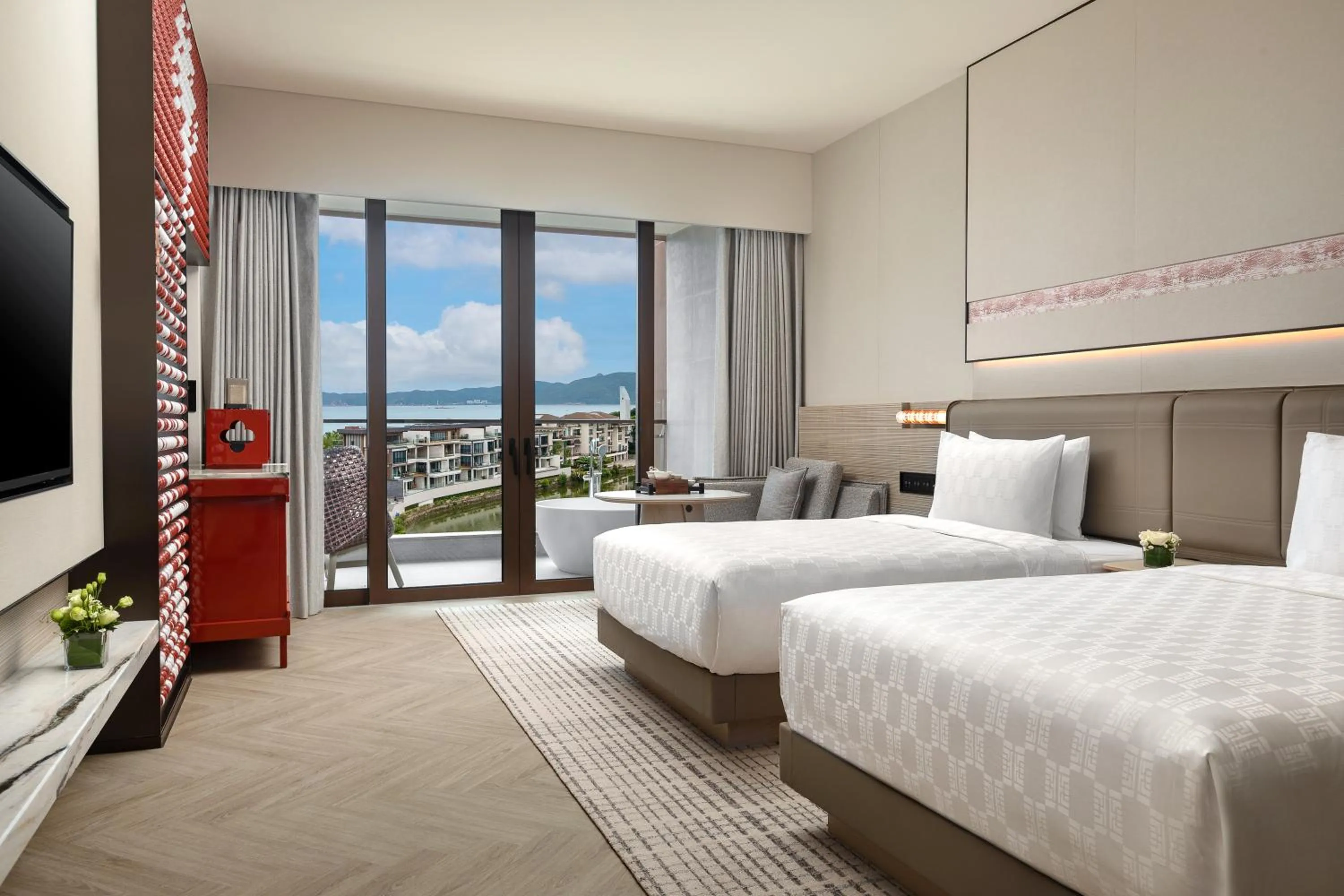 Bedroom, Bed in HUALUXE Sanya Yalong Bay Resort