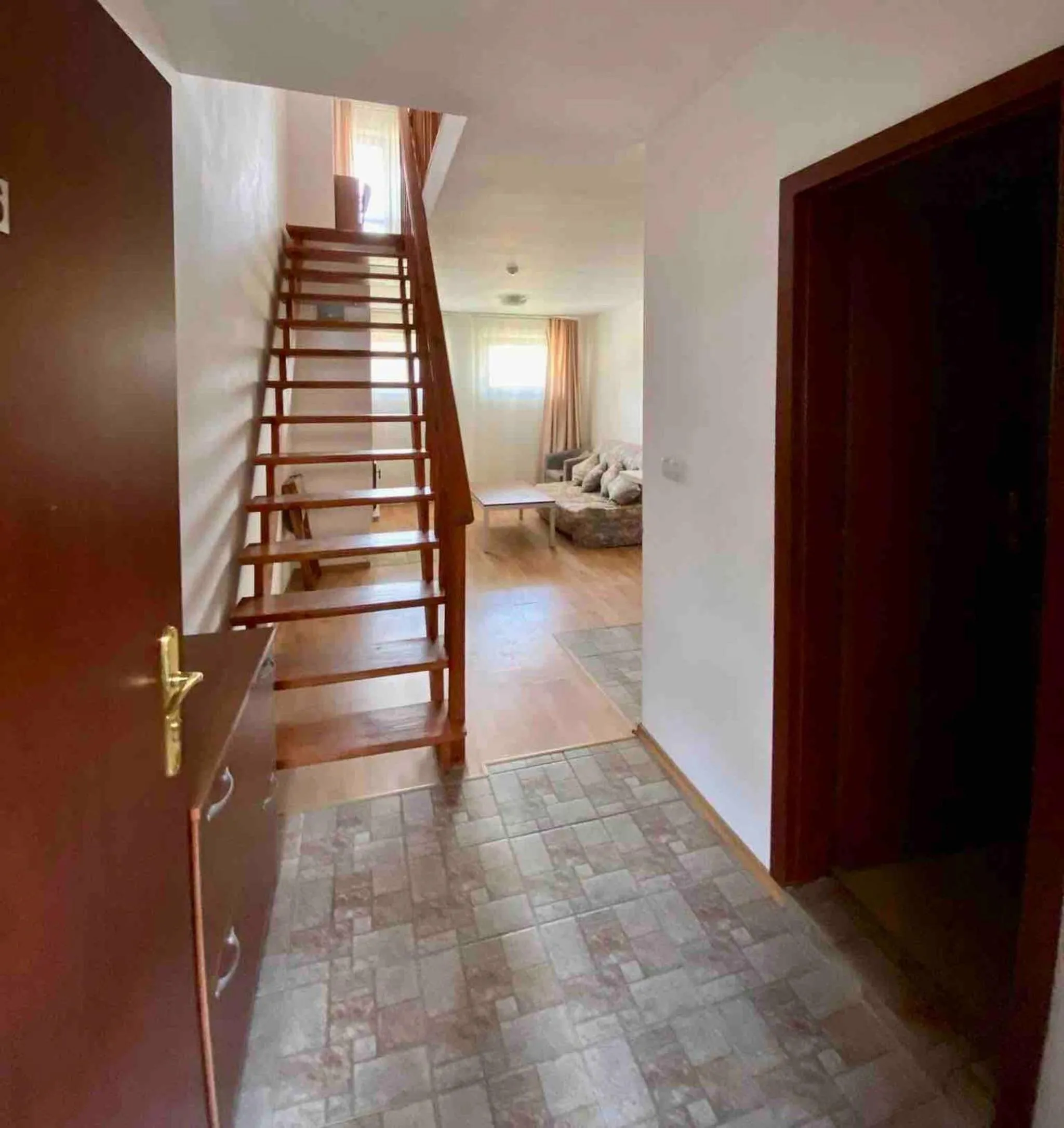 1BR Homey Duplex 300mbps WIFI 2 Floor with washer