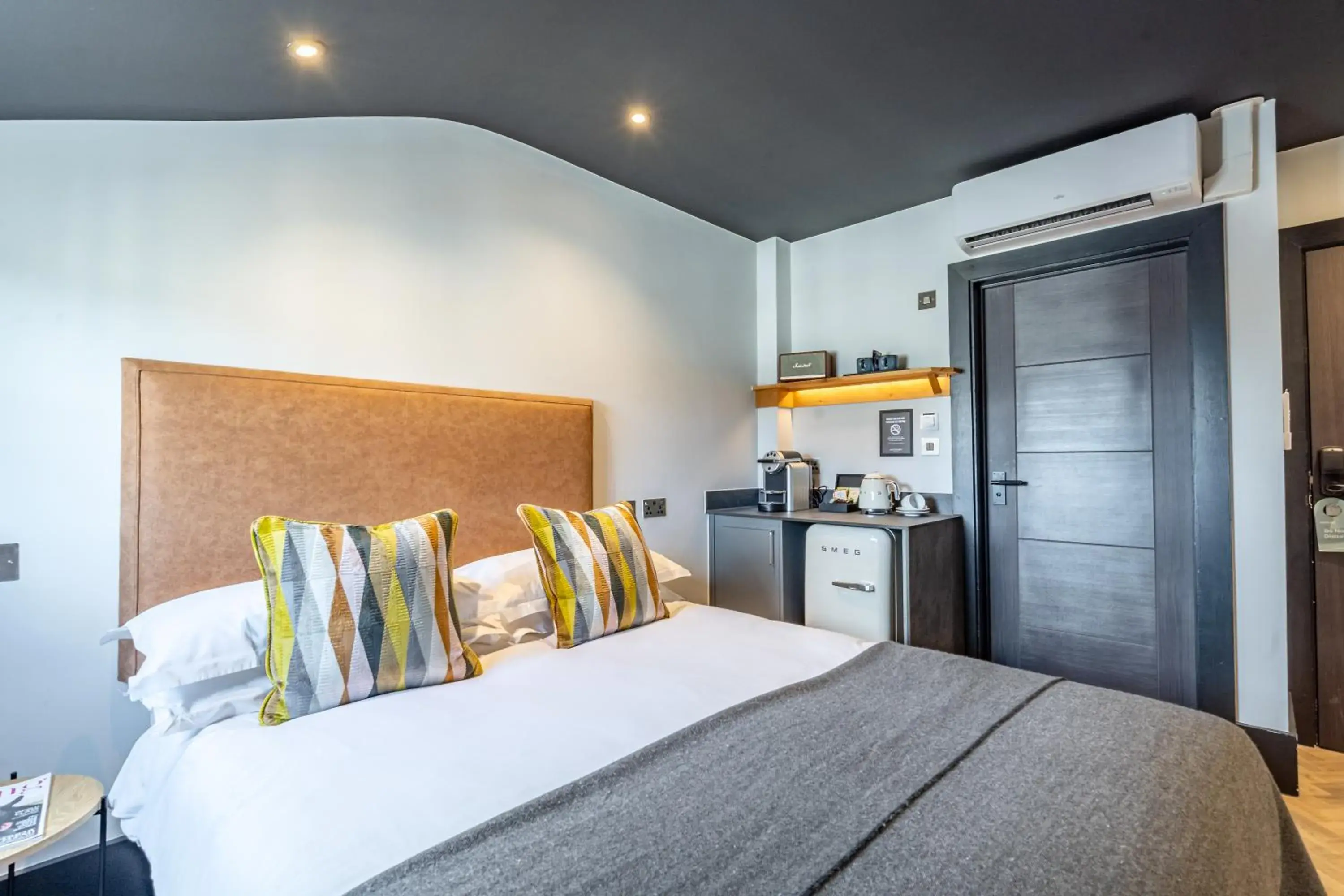 Bedroom, Bed in Crescent Place by Mansley Bedroom, Bed in Crescent Place by Mansley