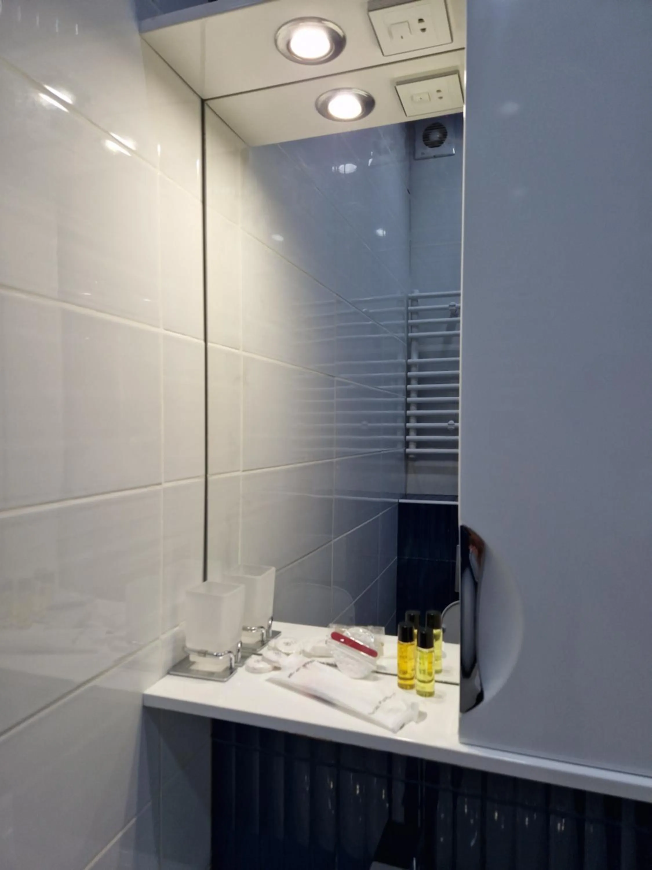 Bathroom in HOTEL NEW ROYAL