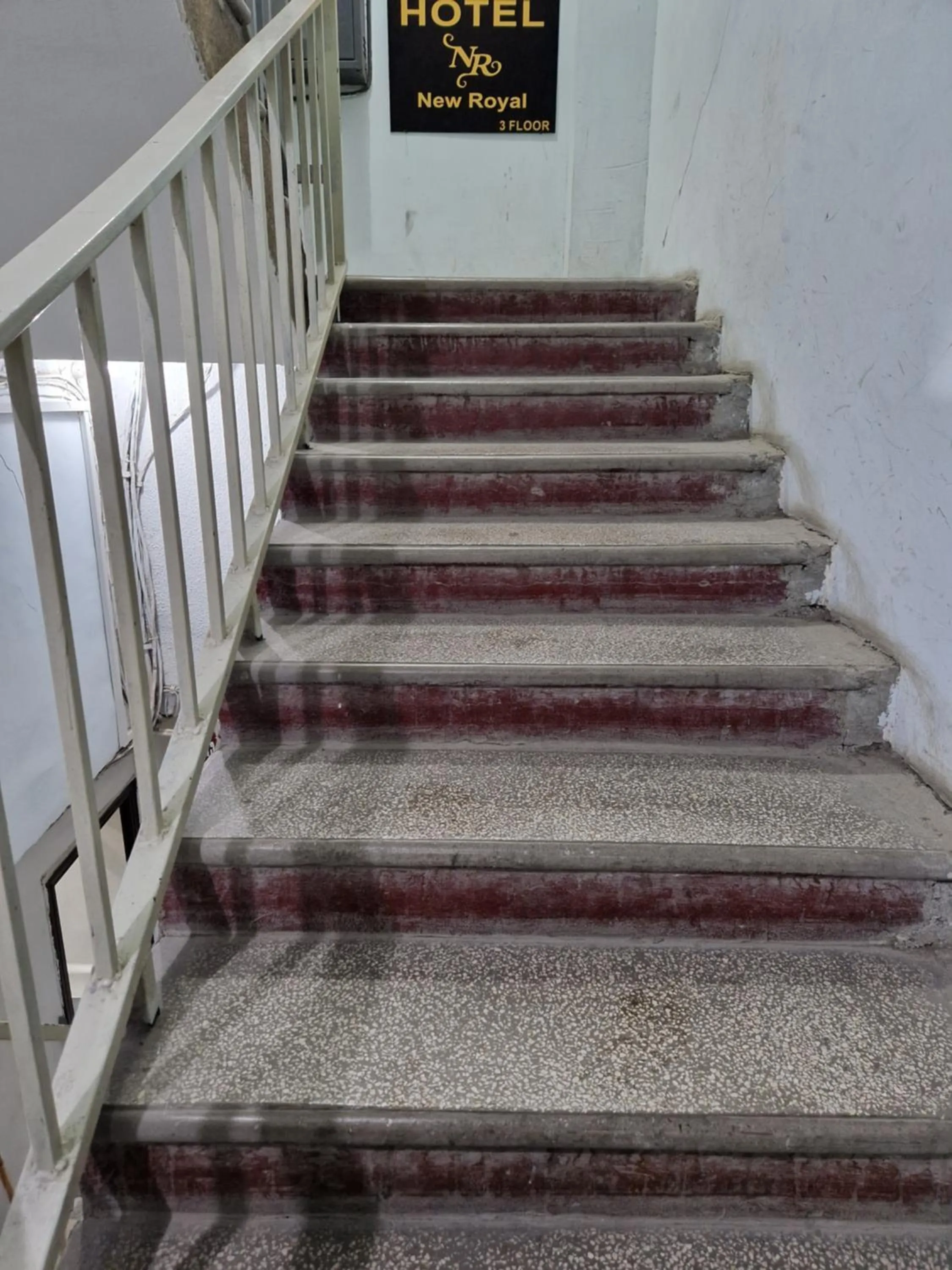 Property building in HOTEL NEW ROYAL